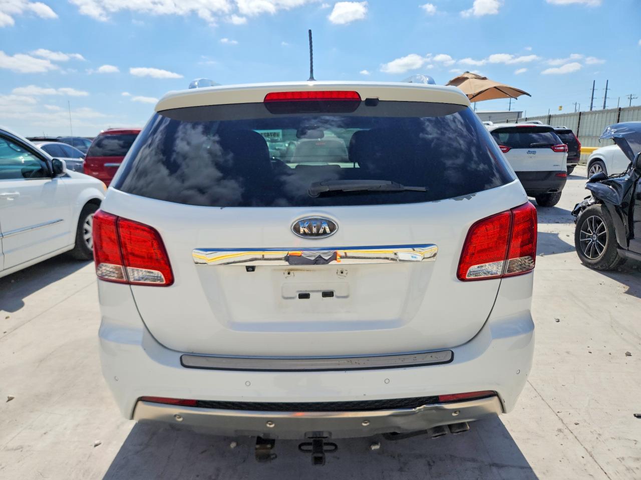 2012 Kia Sorento Sx White vin: 5XYKW4A20CG223040