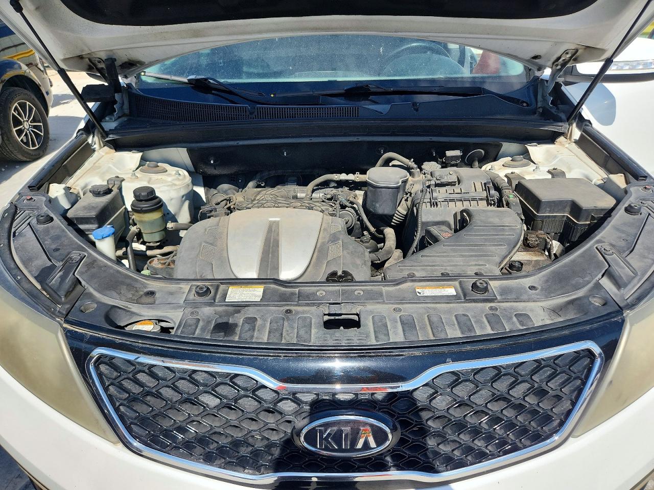 2012 Kia Sorento Sx White vin: 5XYKW4A20CG223040