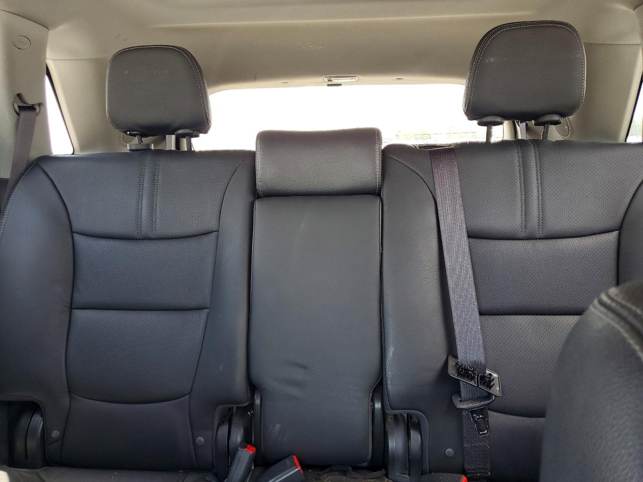 2011 Kia Sorento Sx Черный vin: 5XYKW4A21BG173151