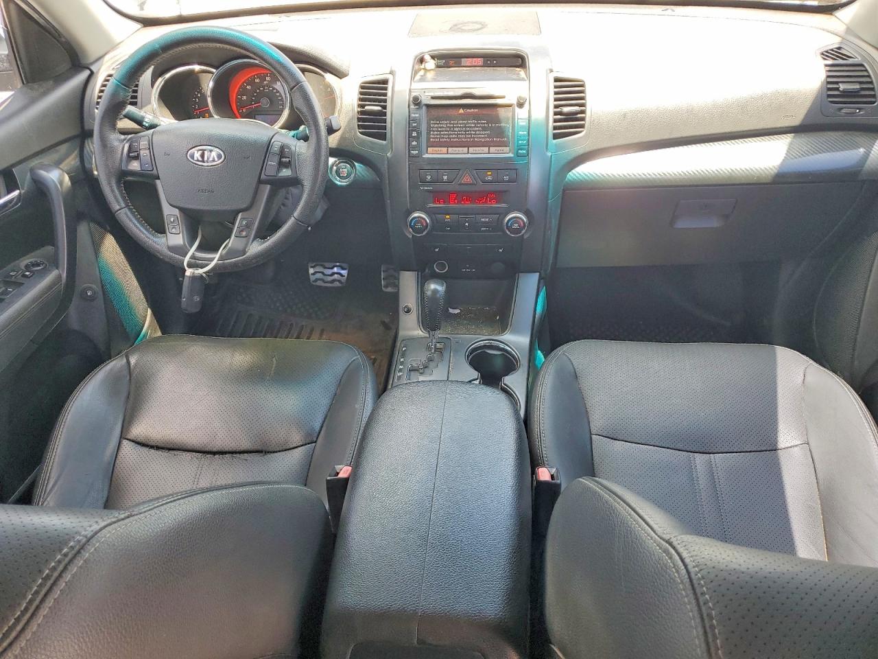 2011 Kia Sorento Sx Черный vin: 5XYKW4A21BG173151