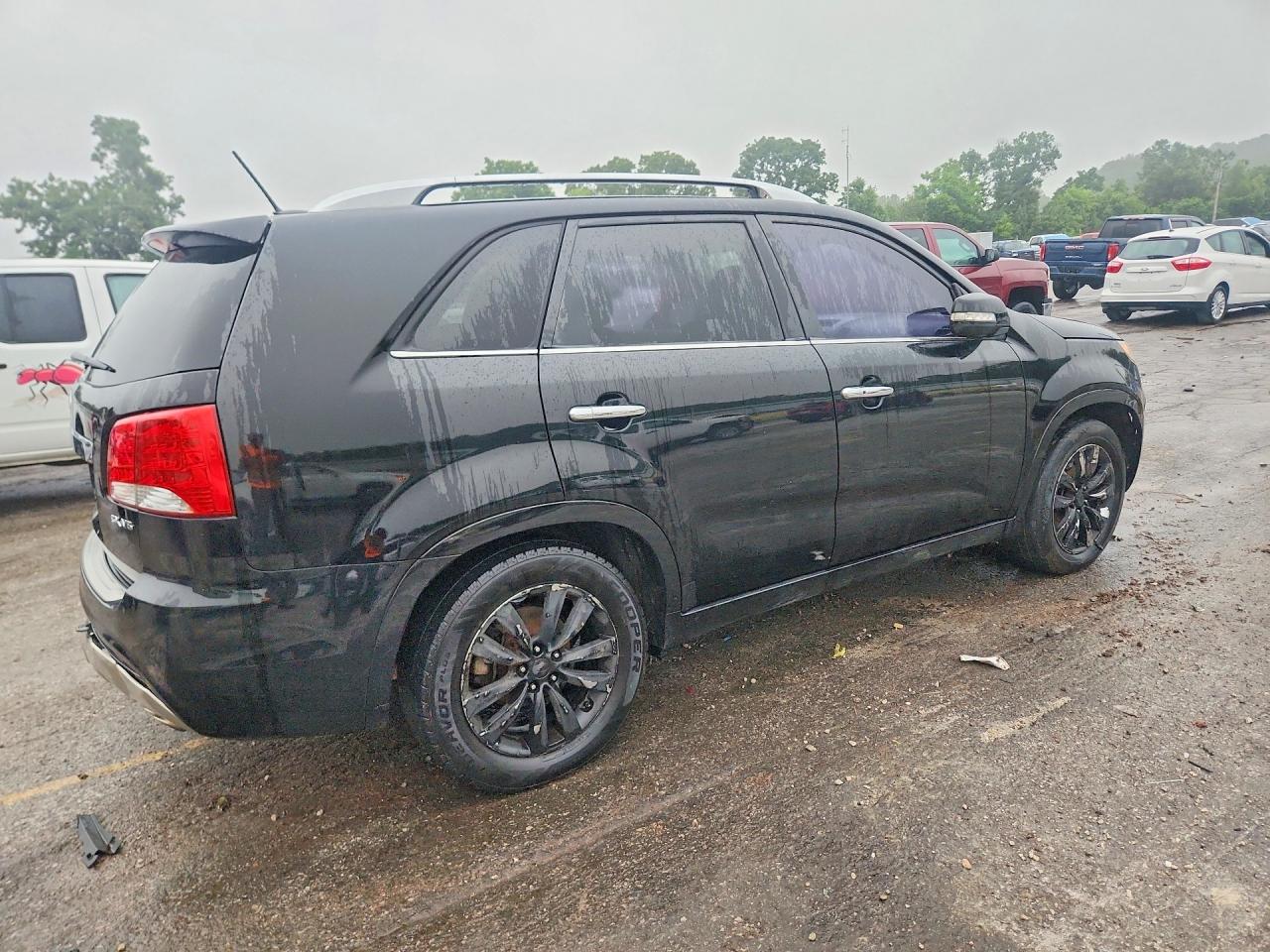 2013 Kia Sorento Sx Черный vin: 5XYKW4A22DG312965