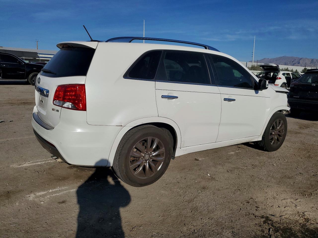 2013 Kia Sorento Sx Белый vin: 5XYKW4A22DG366573