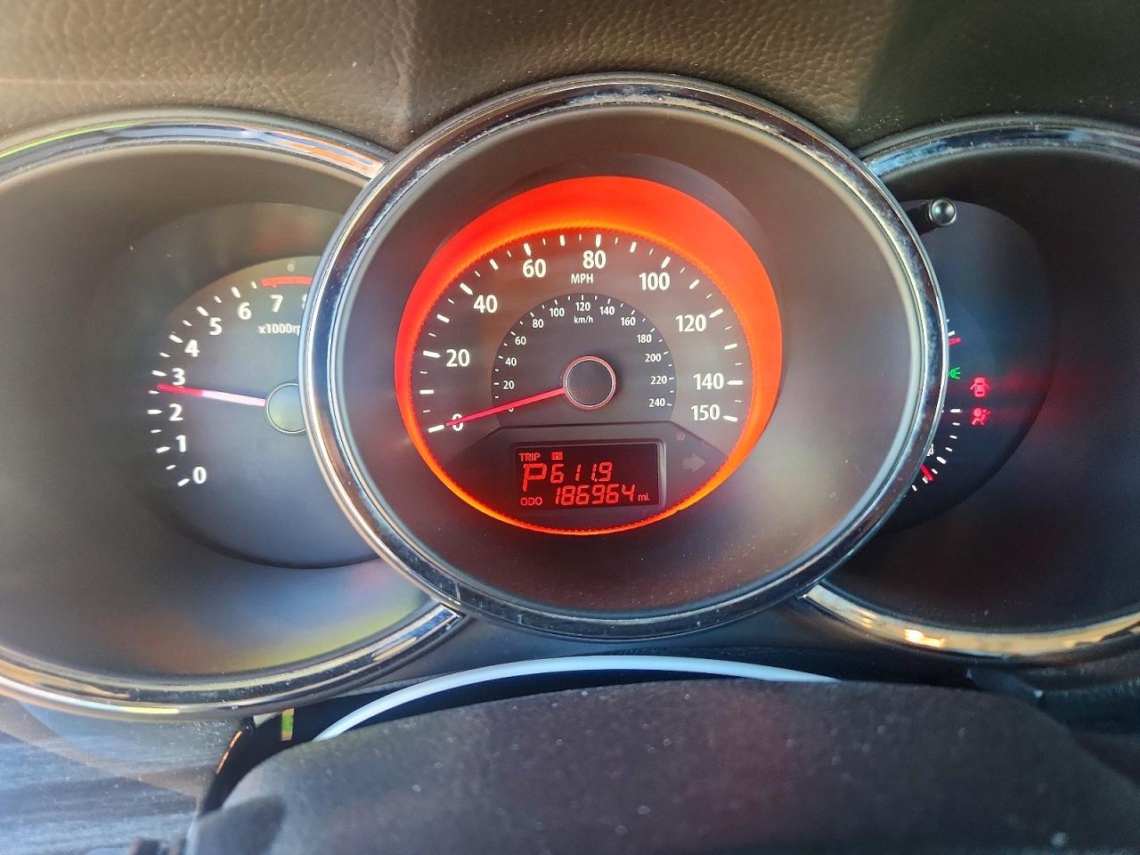 2013 Kia Sorento Sx Серебряный vin: 5XYKW4A22DG377590