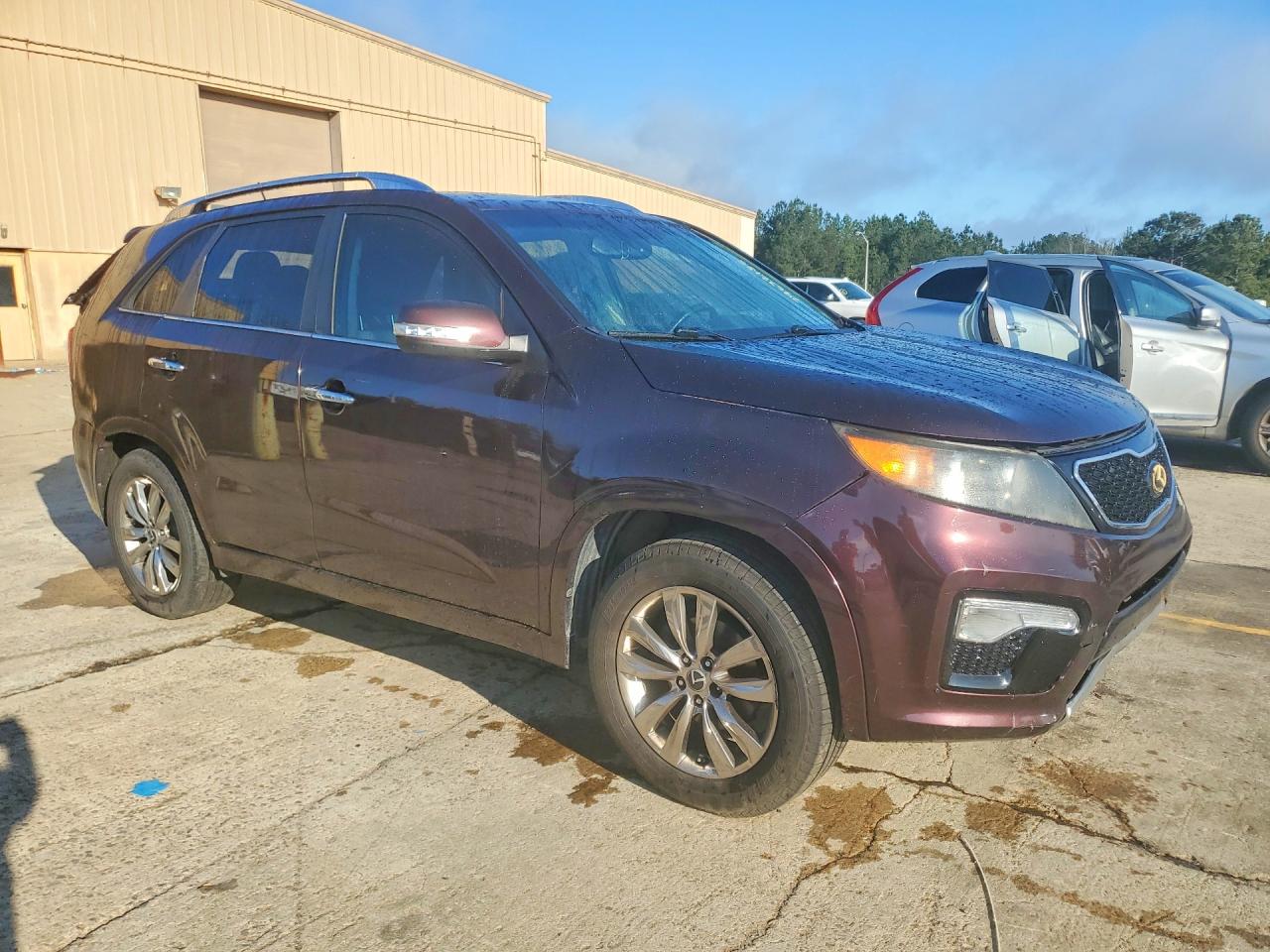 2013 Kia Sorento Burgundy vin: 5XYKW4A24DG331114
