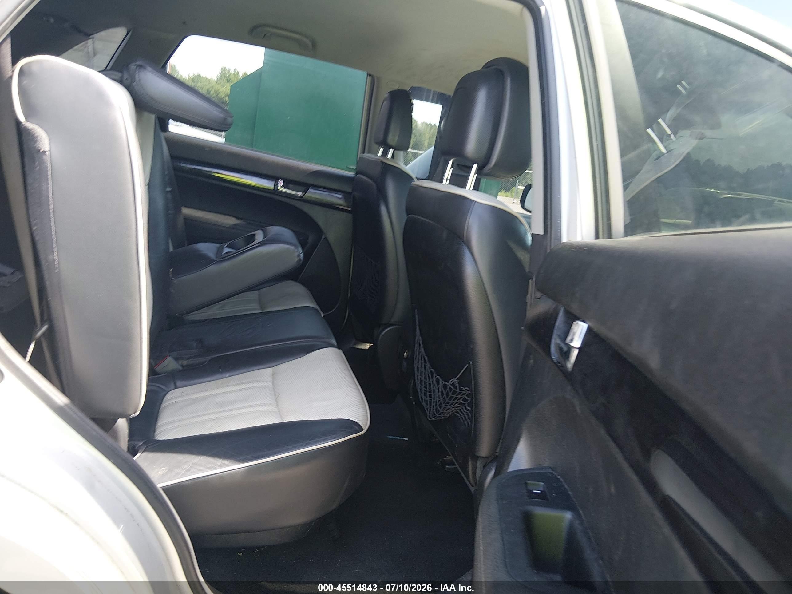 2013 Kia Sorento Sx Silver vin: 5XYKW4A24DG356465