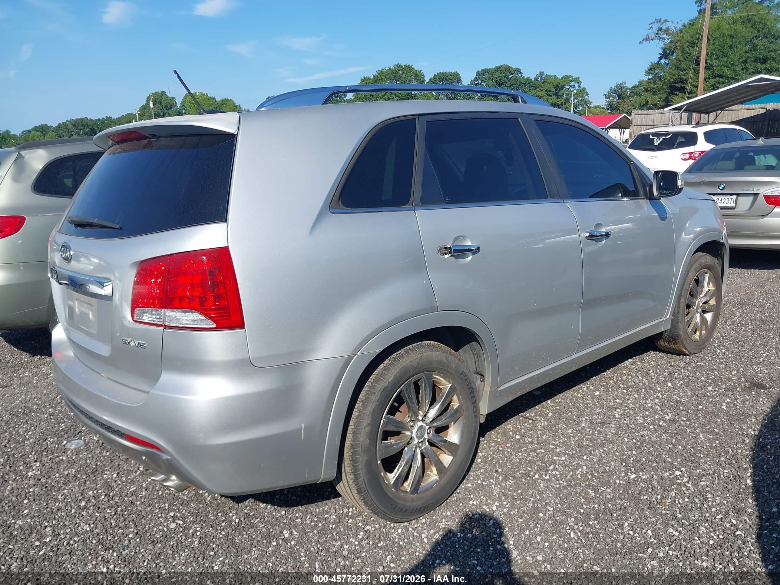 2011 Kia Sorento Sx V6 Серебряный vin: 5XYKW4A26BG109333