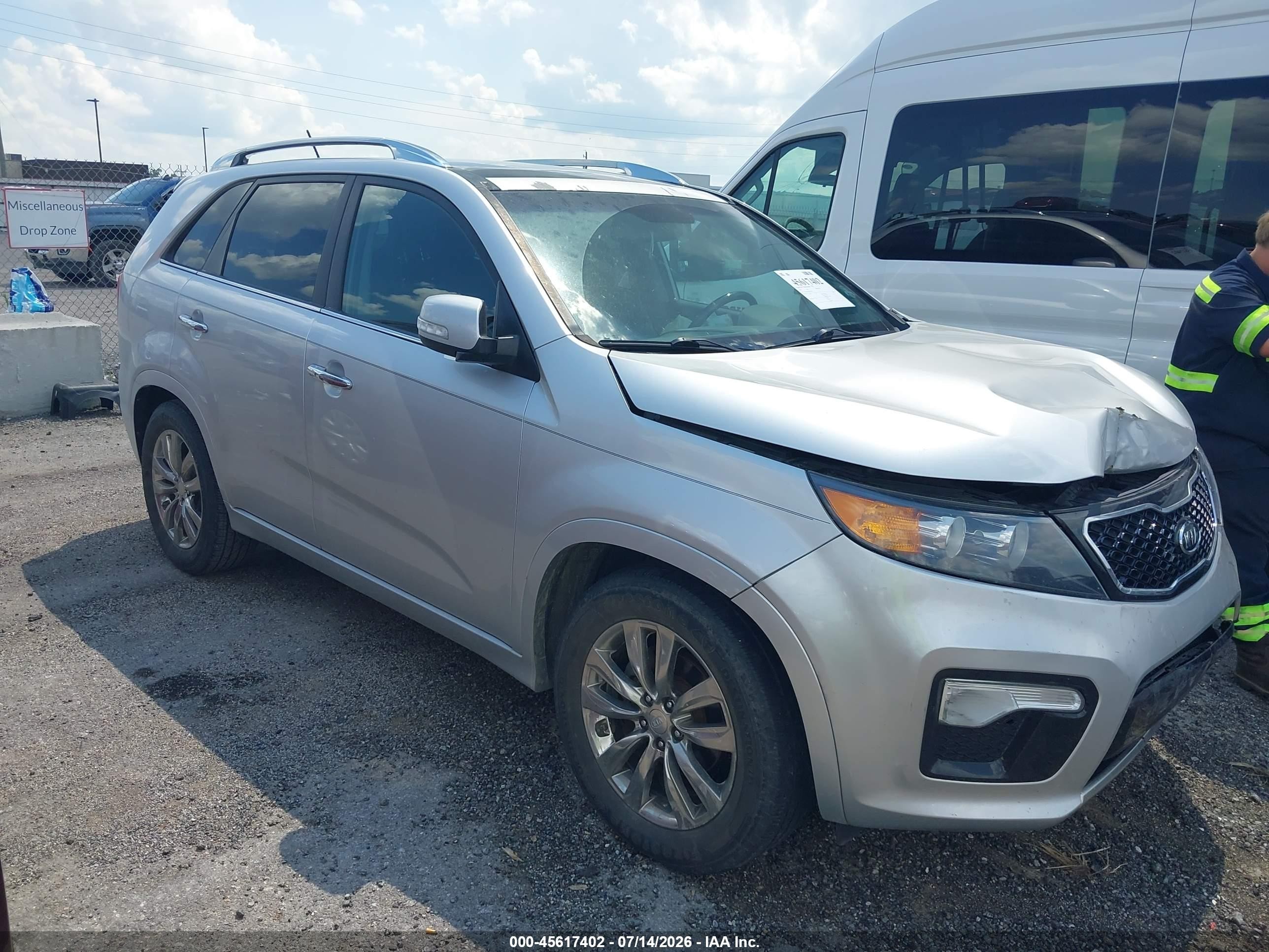 2012 Kia Sorento Sx V6 Серебряный vin: 5XYKW4A28CG202632