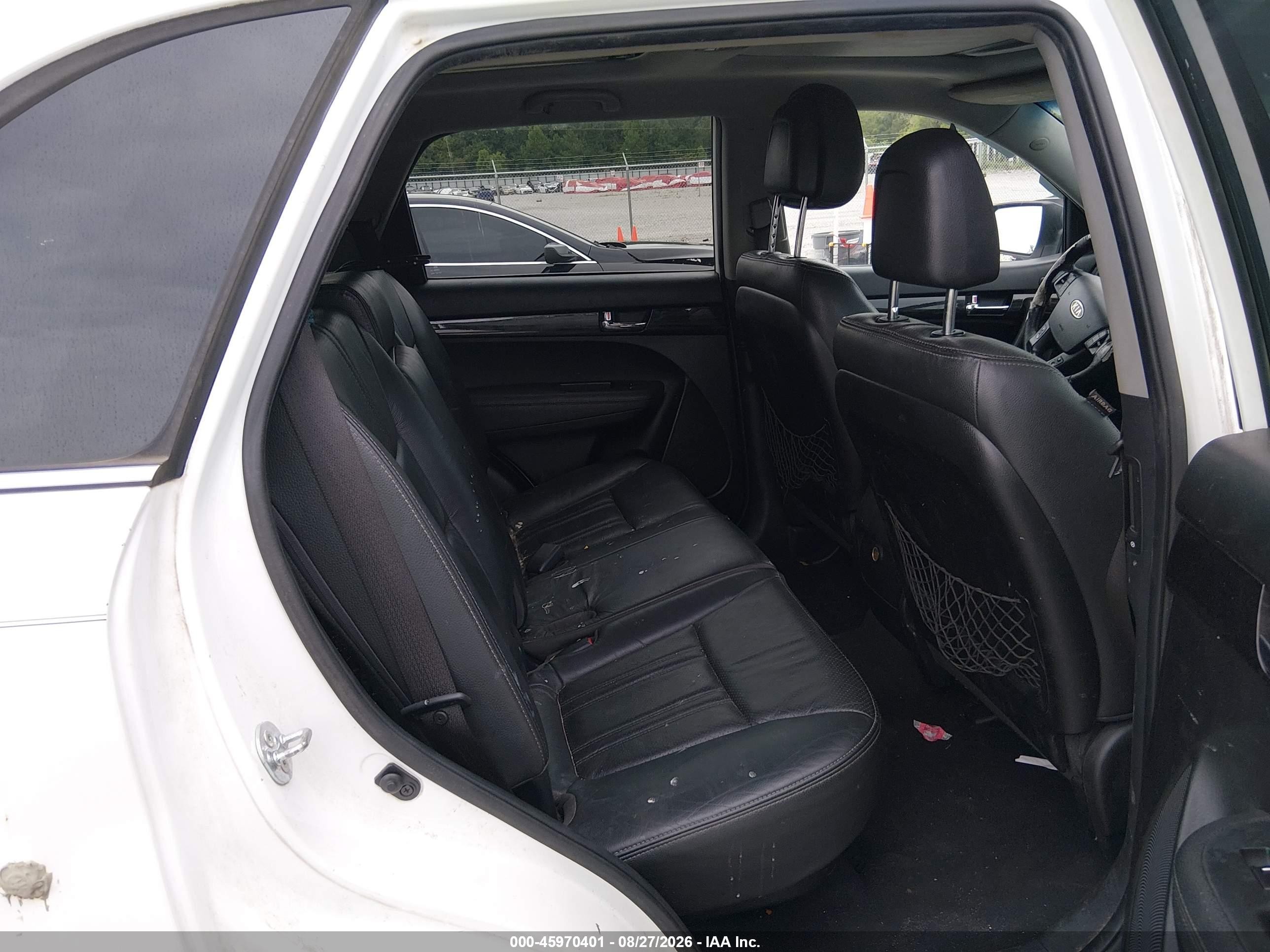 2012 Kia Sorento Sx V6 White vin: 5XYKW4A29CG271765