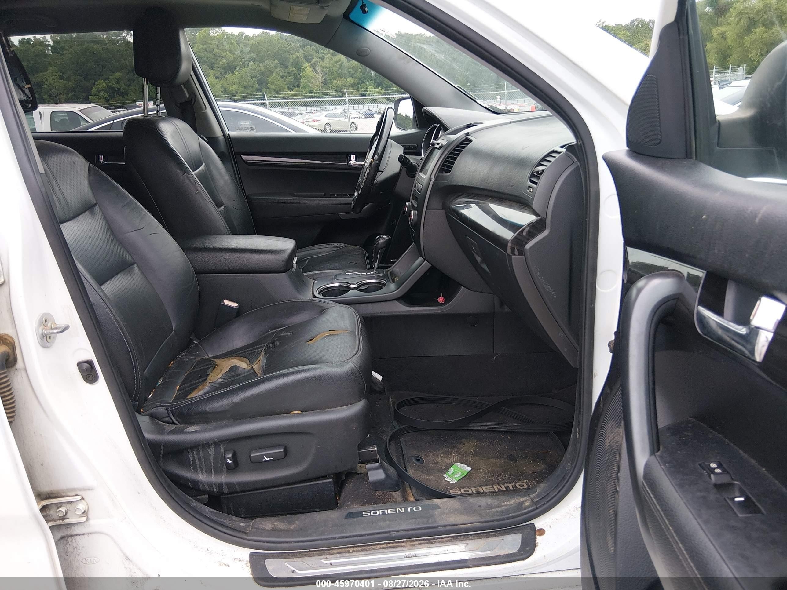 2012 Kia Sorento Sx V6 White vin: 5XYKW4A29CG271765