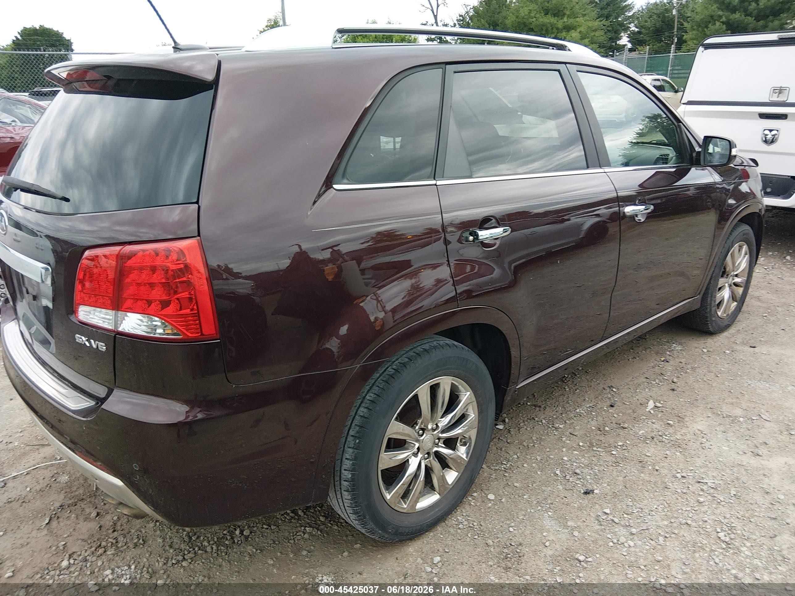 2013 Kia Sorento Sx Burgundy vin: 5XYKW4A29DG330685