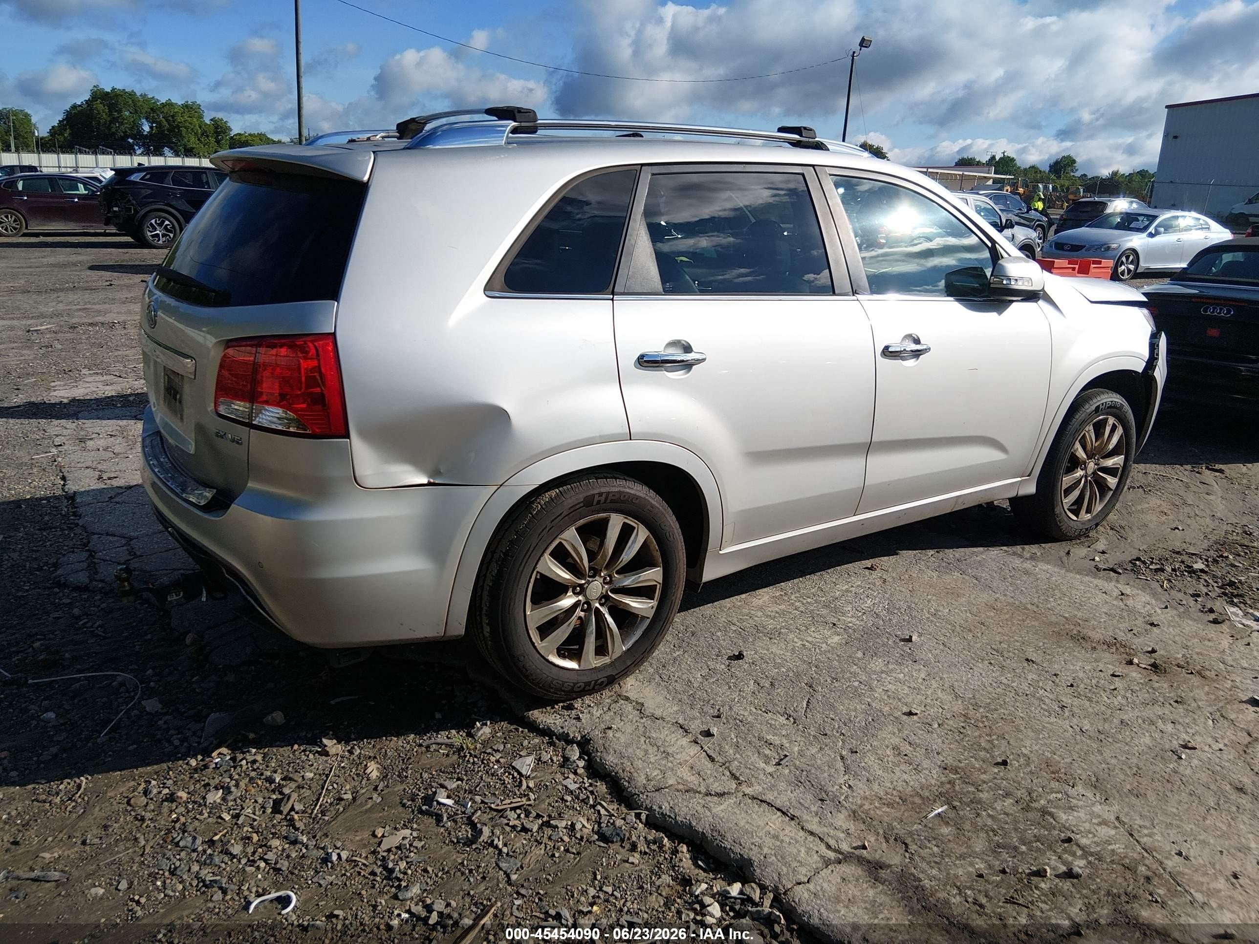 2012 Kia Sorento Sx V6 Silver vin: 5XYKW4A2XCG284783