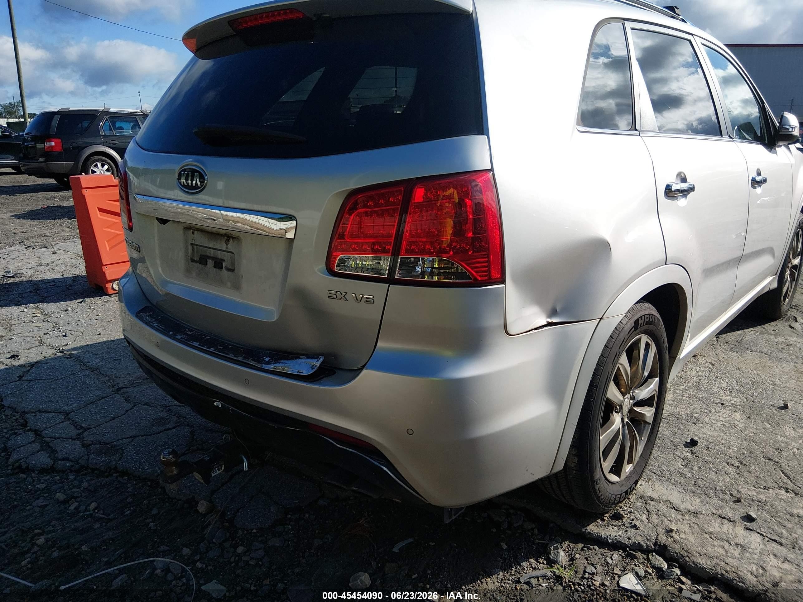 2012 Kia Sorento Sx V6 Silver vin: 5XYKW4A2XCG284783