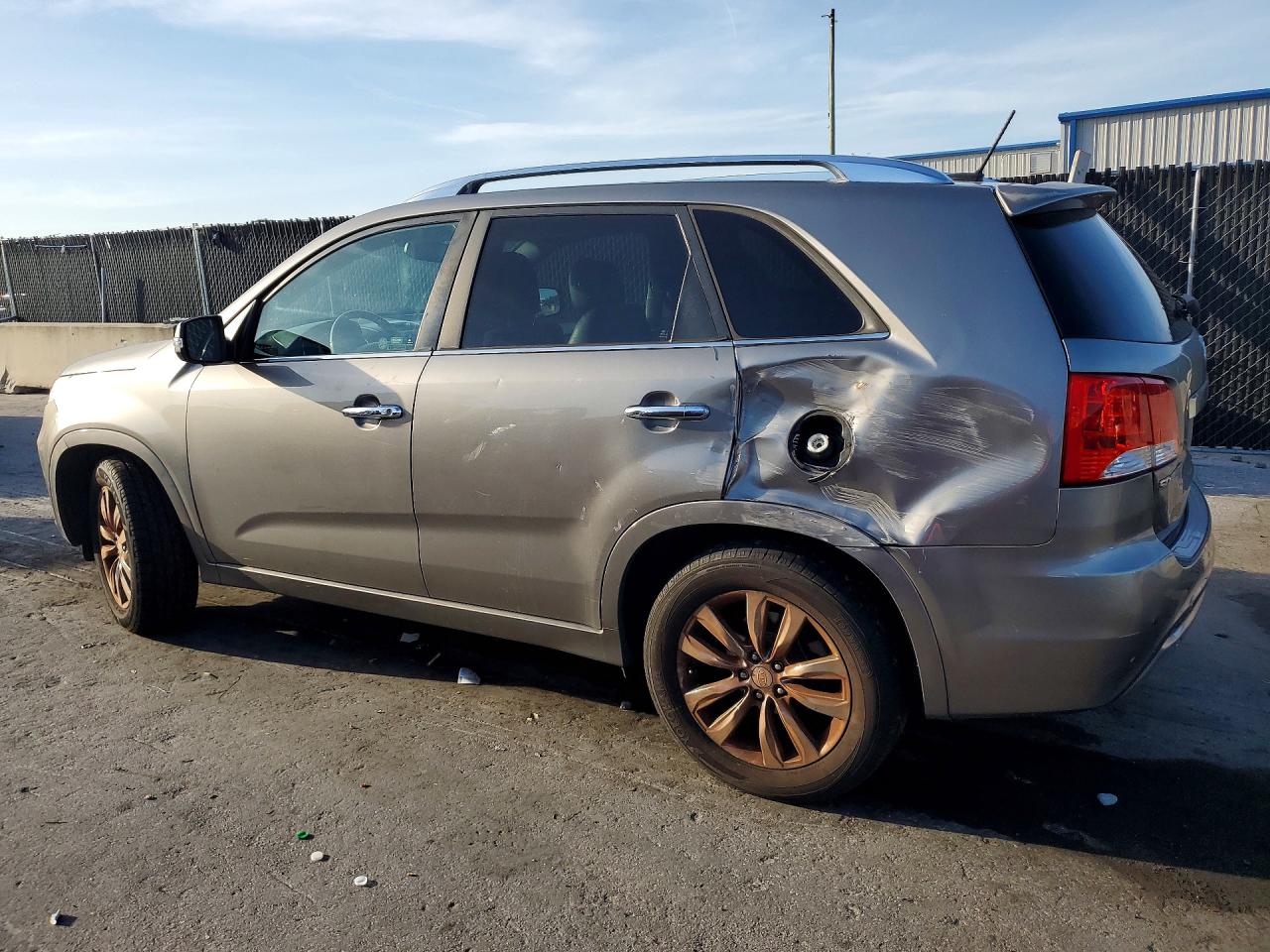 2013 Kia Sorento Sx Gray vin: 5XYKW4A2XDG413378