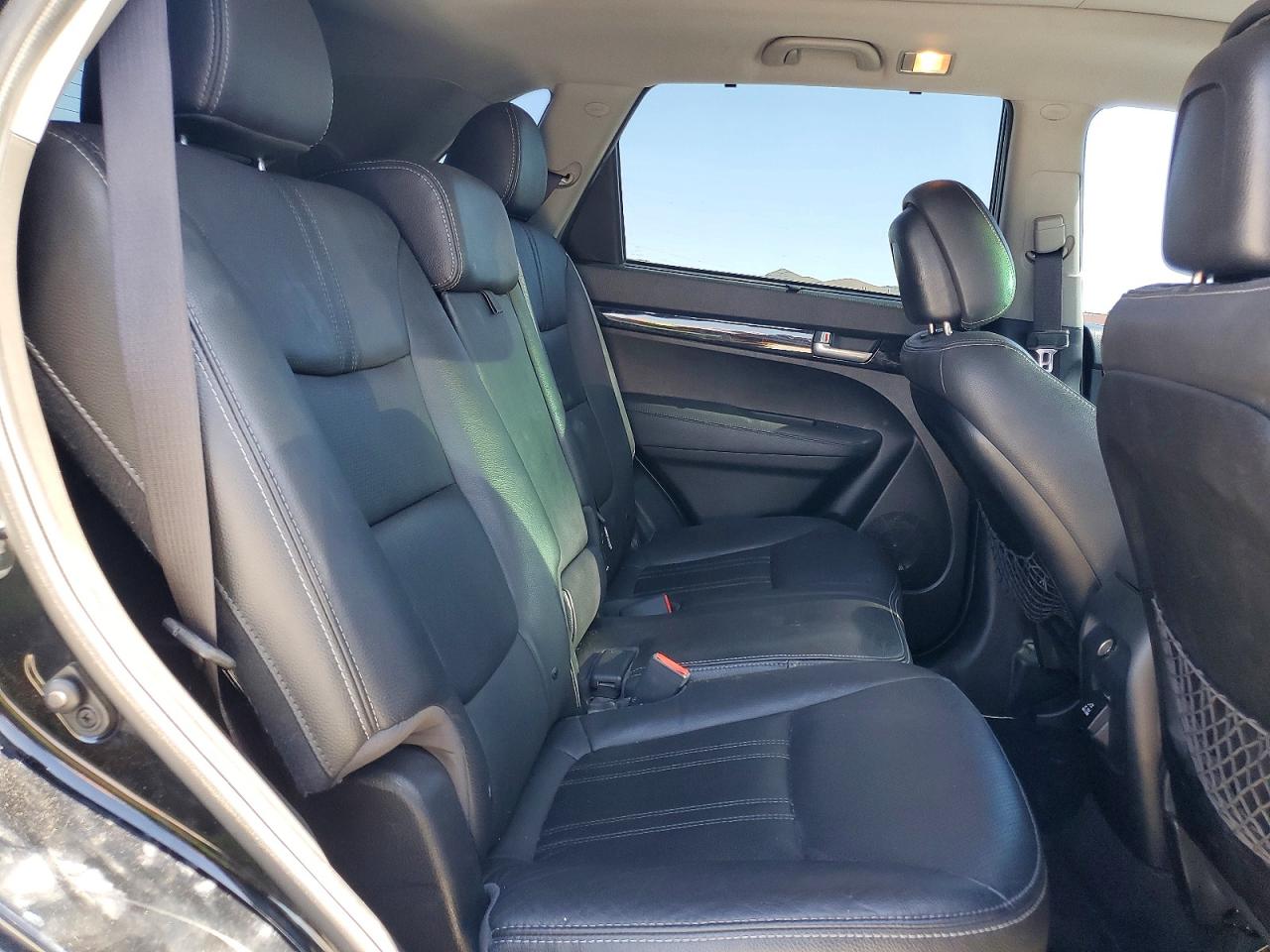 2015 Kia Sorento Sx Черный vin: 5XYKW4A70FG549078