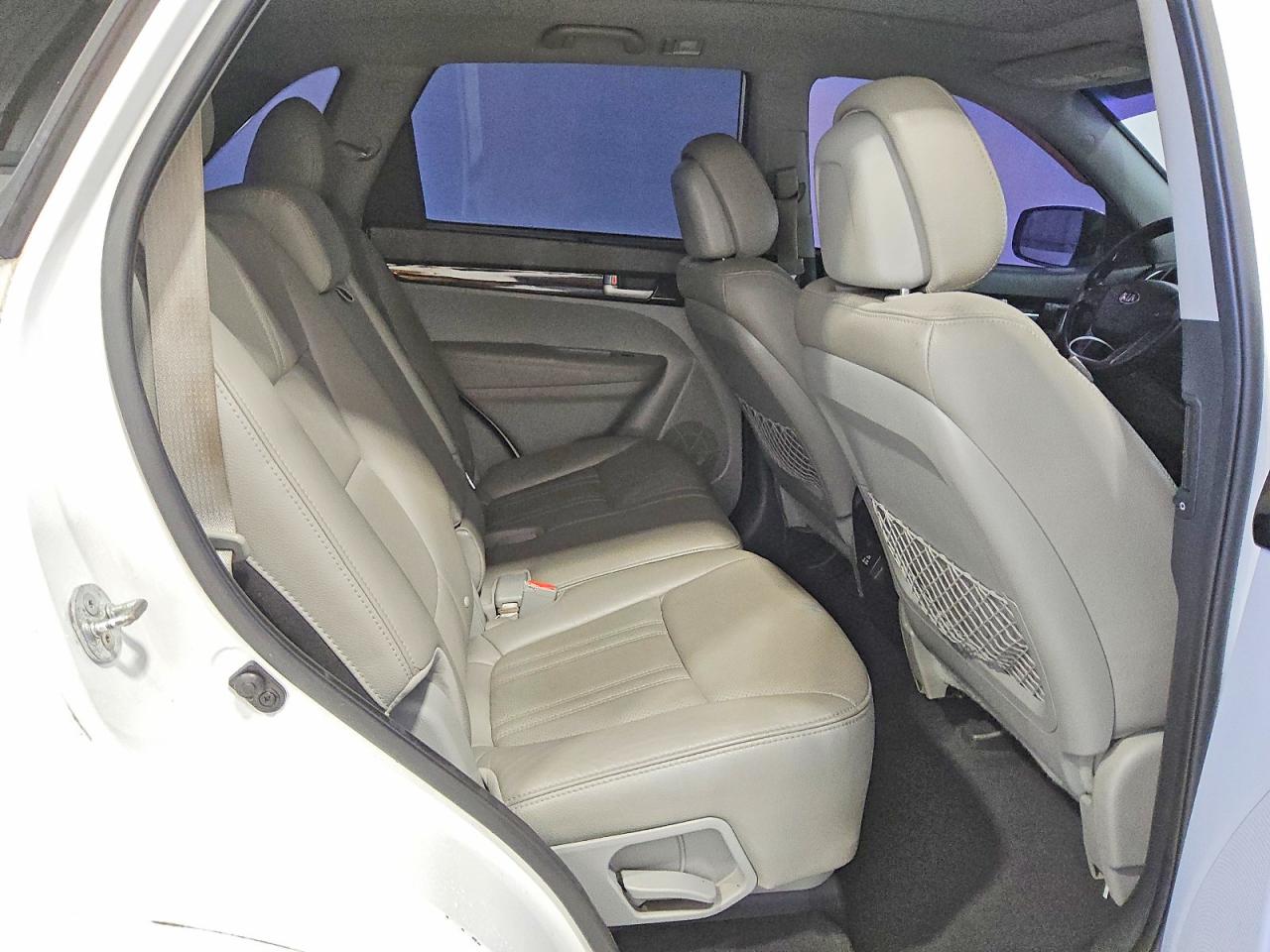 2015 Kia Sorento Sx Белый vin: 5XYKW4A70FG613250
