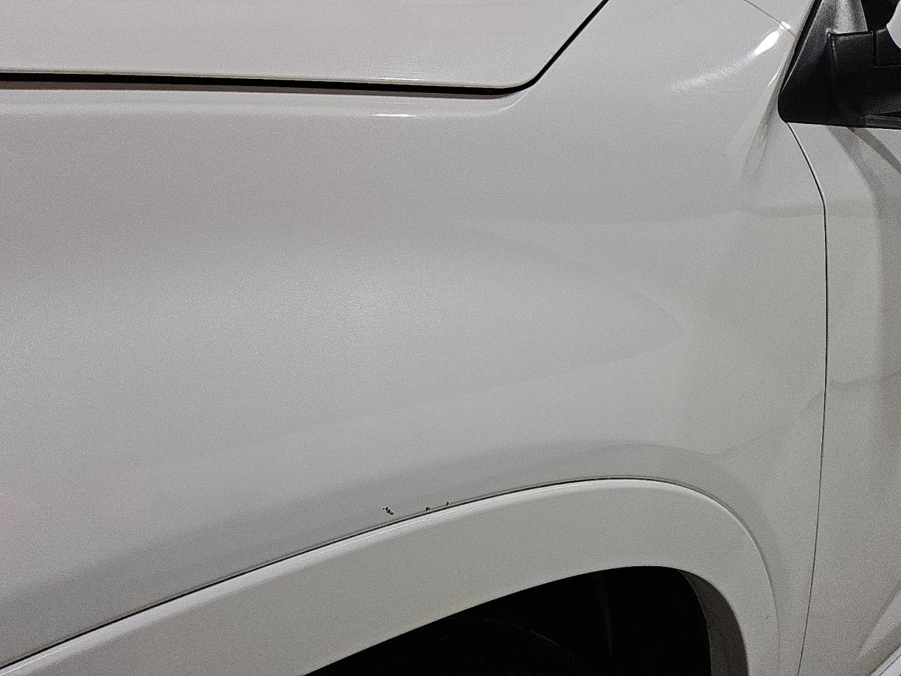 2015 Kia Sorento Sx Белый vin: 5XYKW4A70FG613250 Damage: Left Front Fender, Heavy Scratch, 1 To 2 Inches