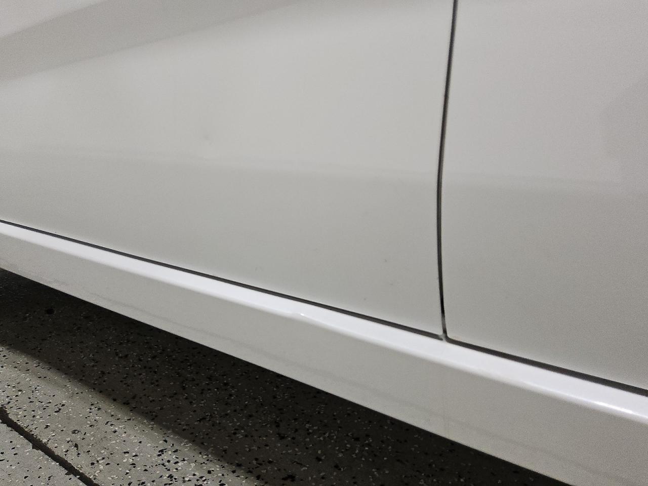 2015 Kia Sorento Sx Белый vin: 5XYKW4A70FG613250 Damage: Left Rocker Panel Molding, Previous Repair, Substandard Repair