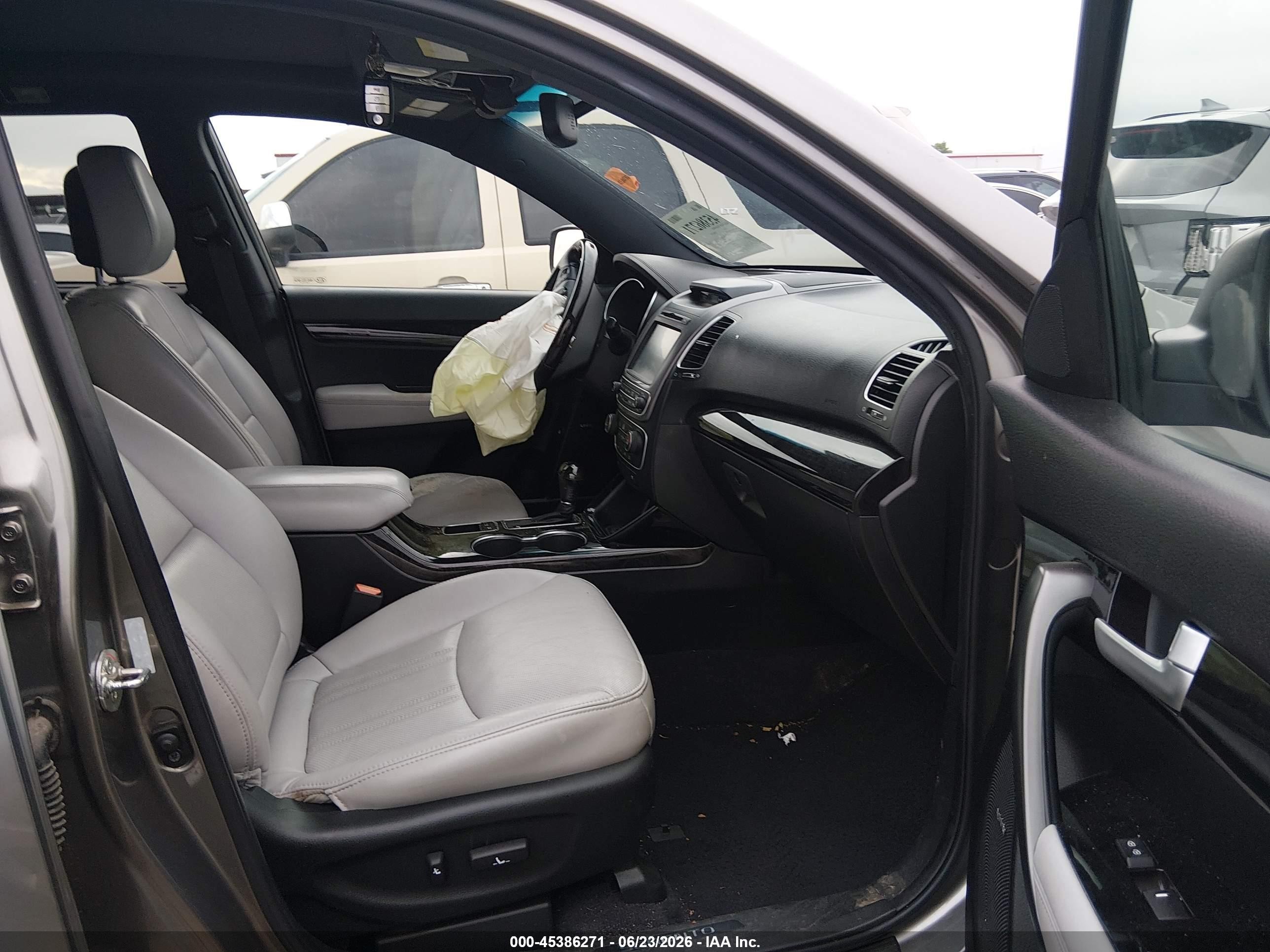 2014 Kia Sorento Limited V6 Gray vin: 5XYKW4A72EG517540