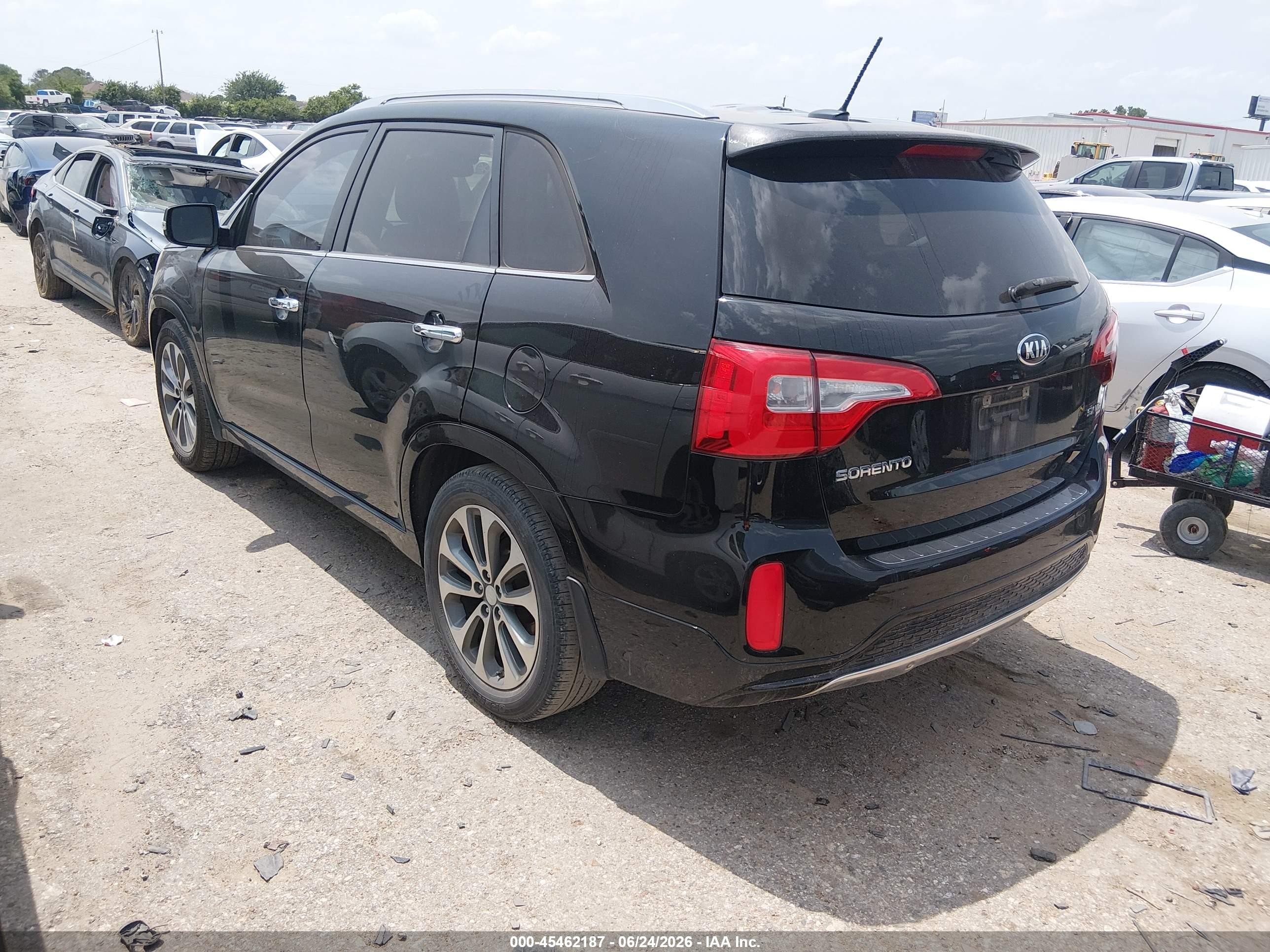 2015 Kia Sorento Sx V6 Черный vin: 5XYKW4A72FG639638