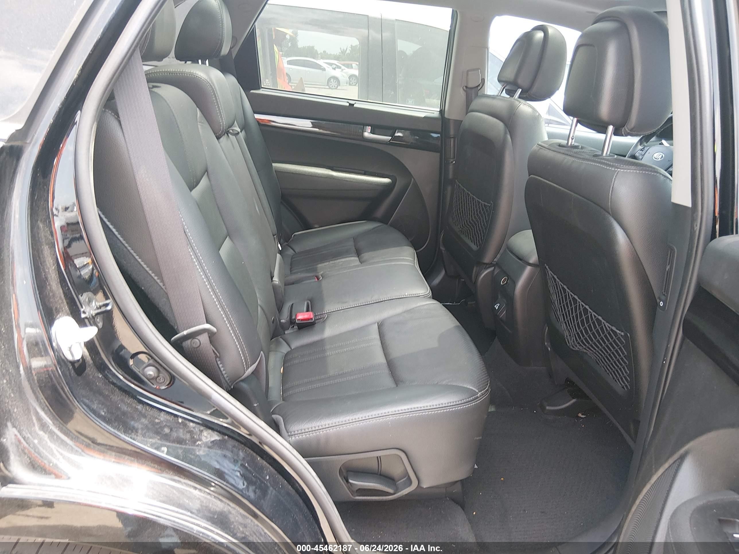 2015 Kia Sorento Sx V6 Черный vin: 5XYKW4A72FG639638