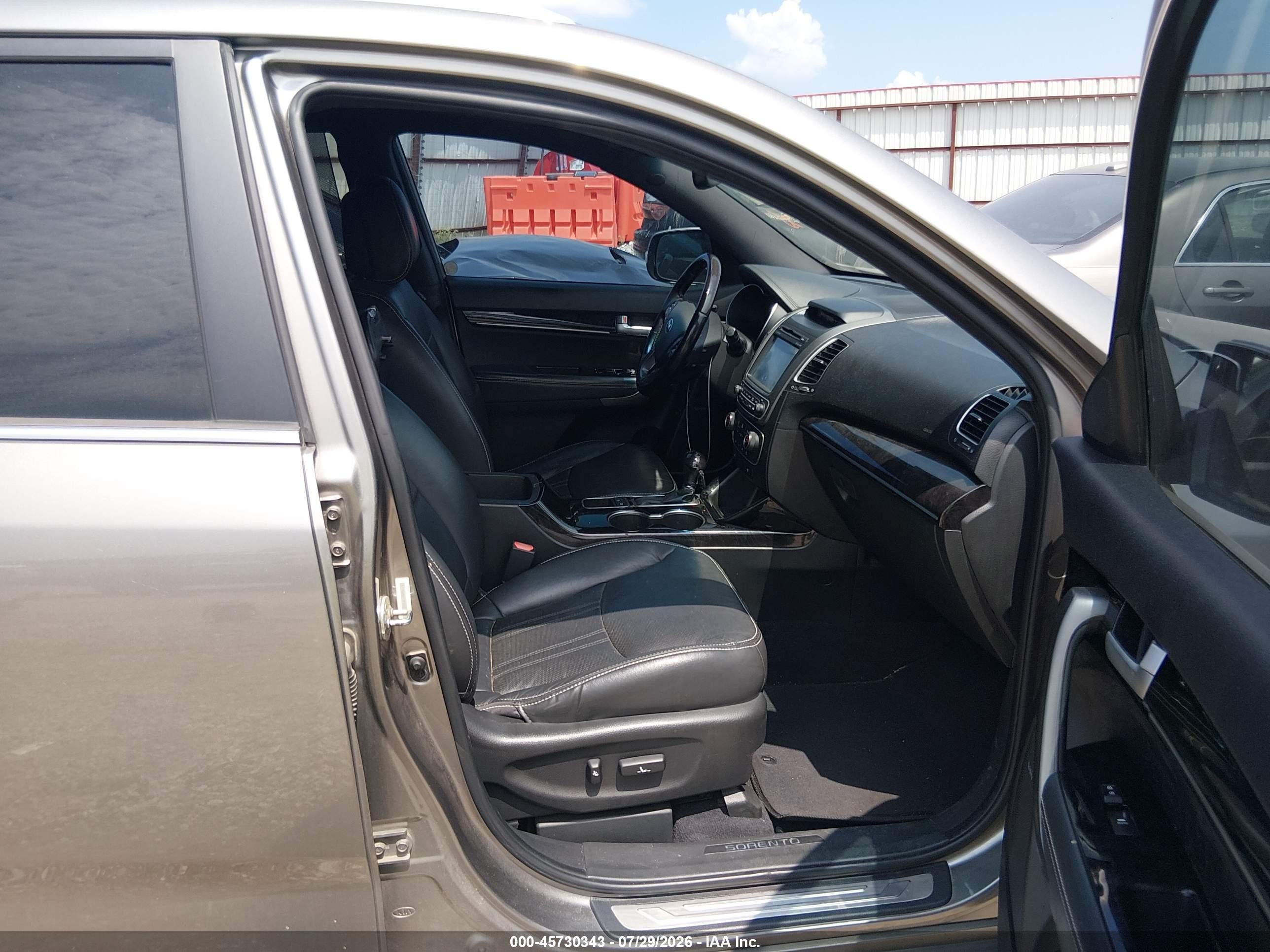 2015 Kia Sorento Limited V6 Серый vin: 5XYKW4A73FG605918