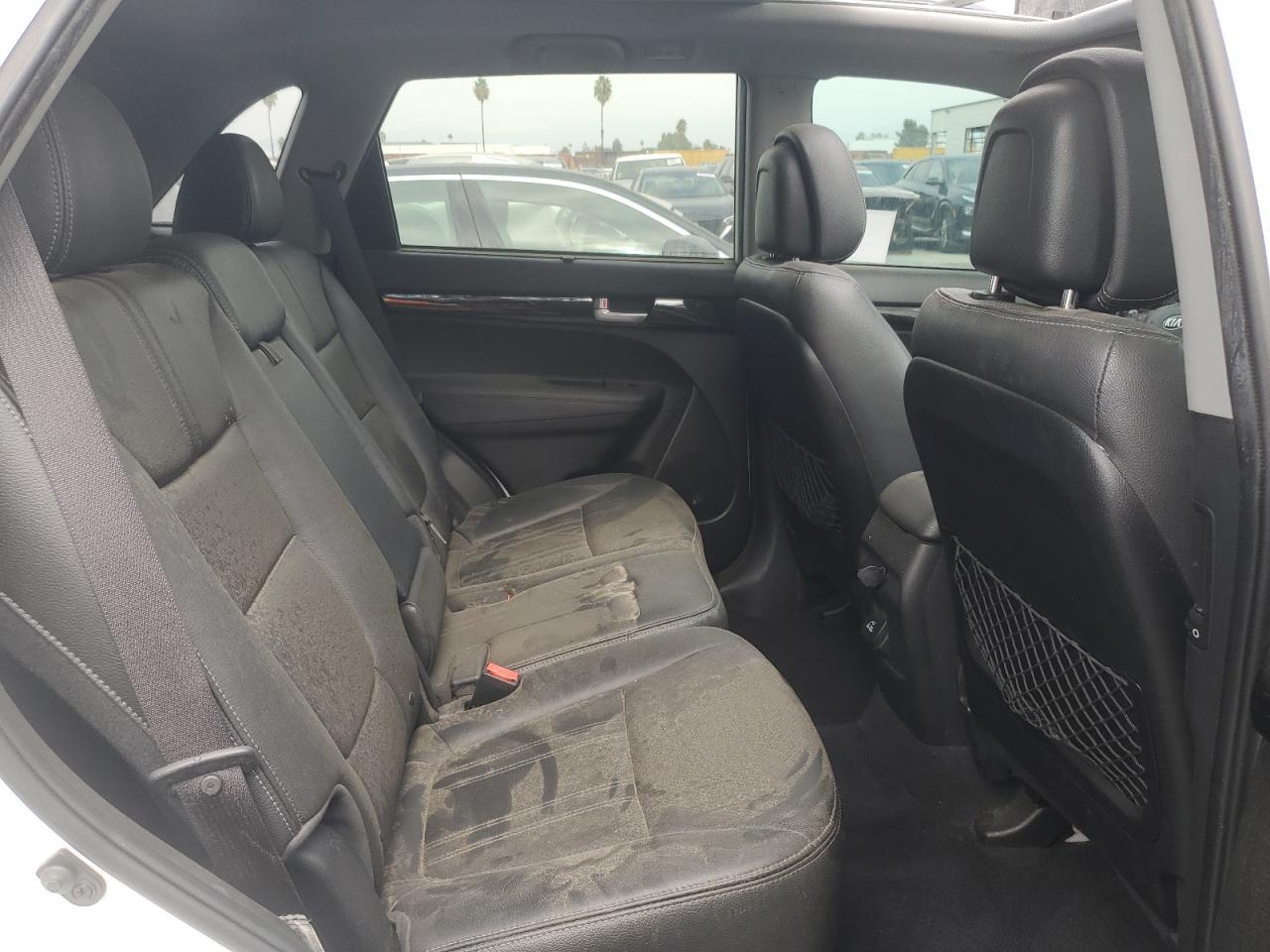 2015 Kia Sorento Sx Белый vin: 5XYKW4A74FG582164
