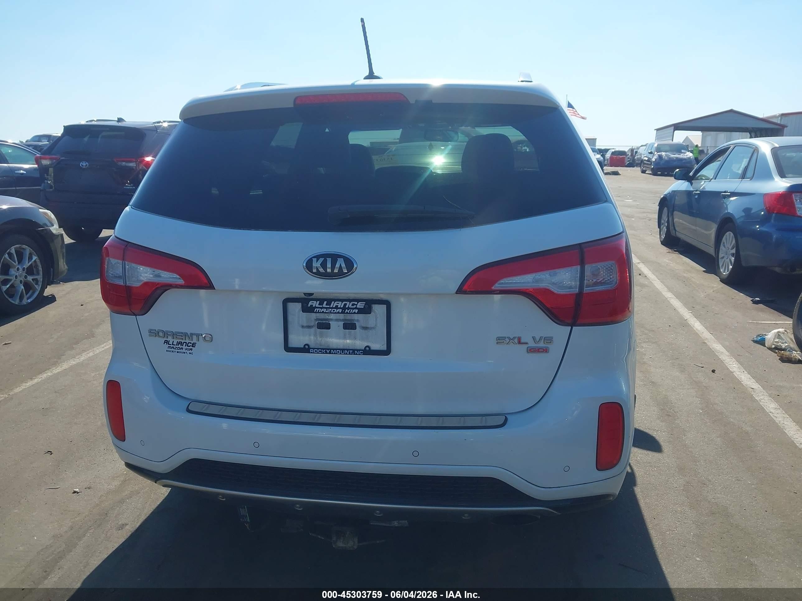 2014 Kia Sorento Limited V6 Белый vin: 5XYKW4A75EG494660
