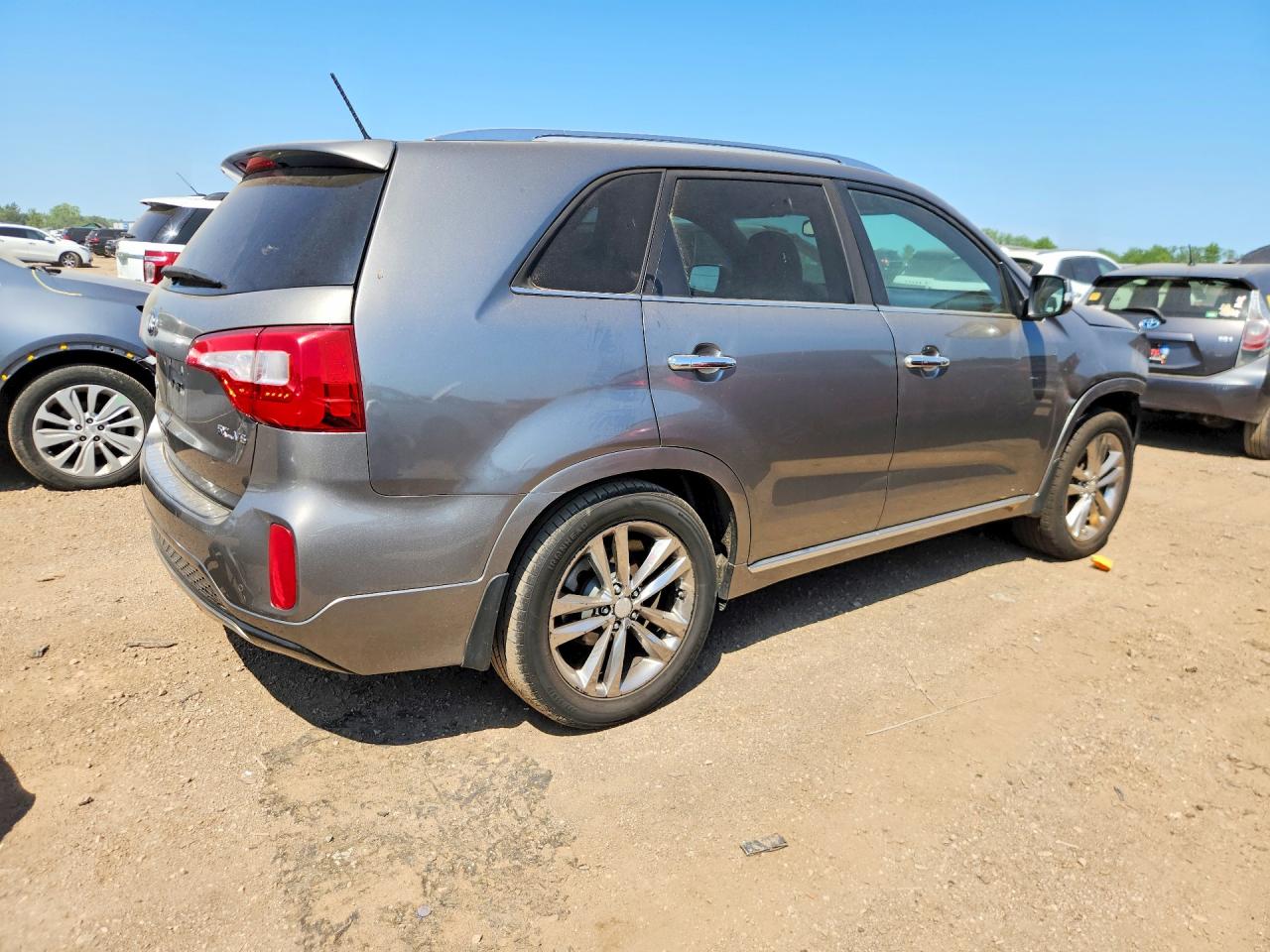 2015 Kia Sorento Sx Limited Gray vin: 5XYKW4A75FG575482