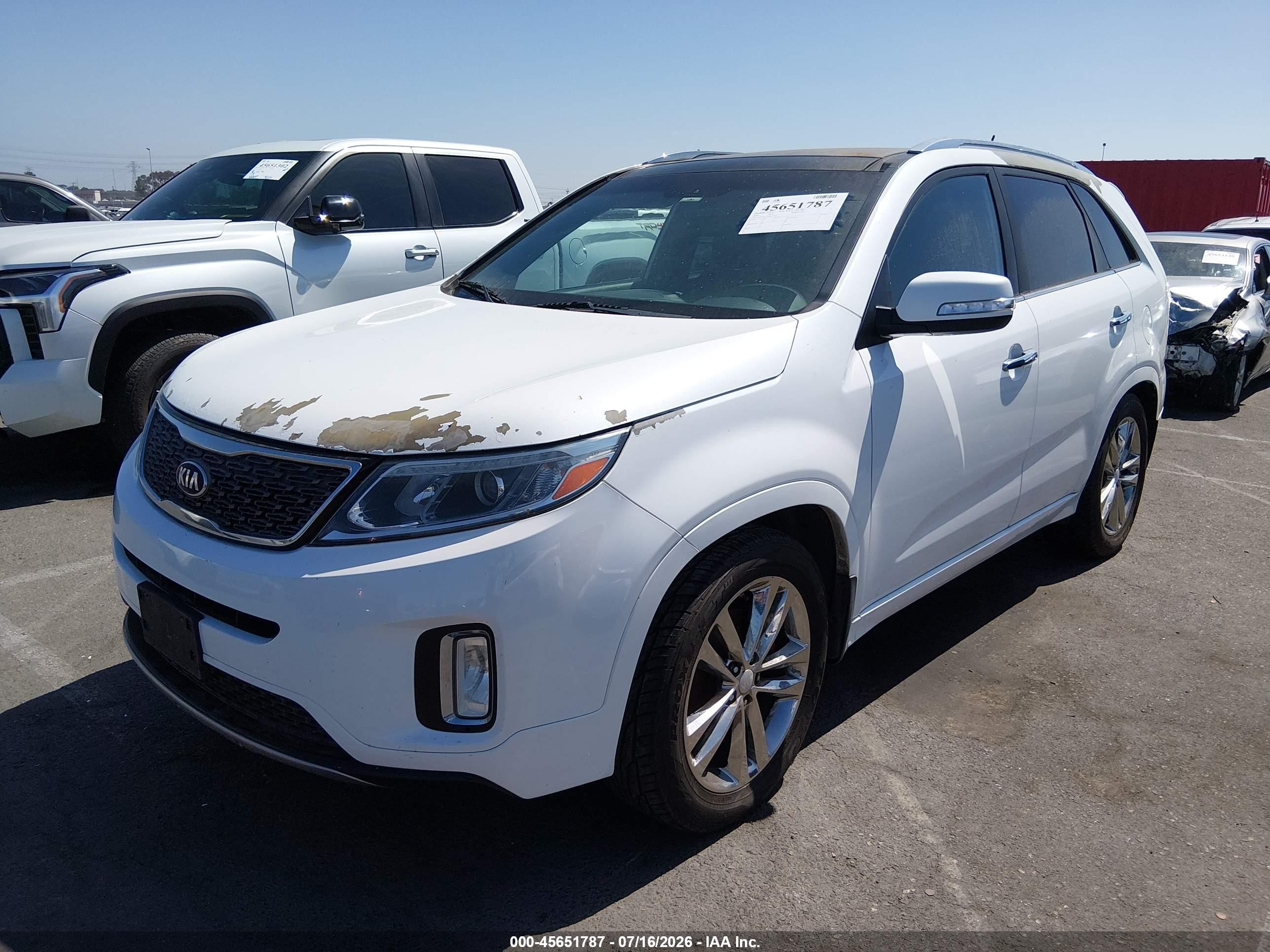 2014 Kia Sorento Limited V6 White vin: 5XYKW4A7XEG439010