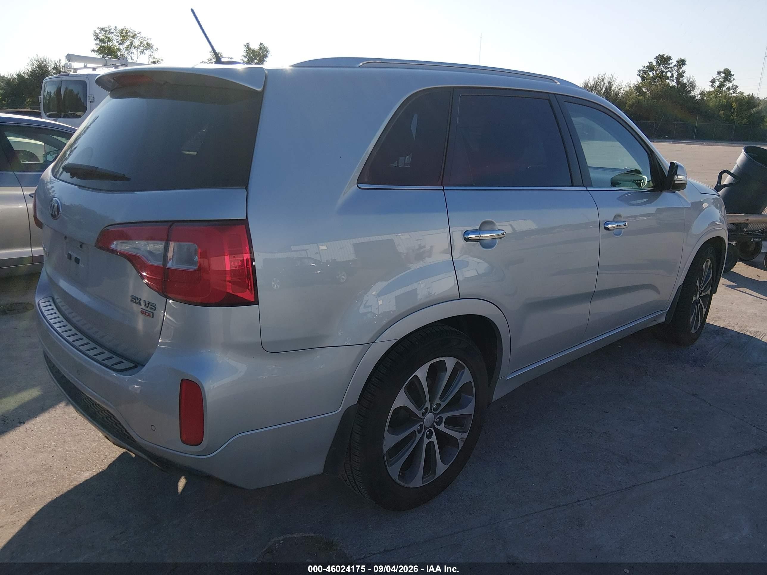 2014 Kia Sorento Sx Silver vin: 5XYKW4A7XEG499353