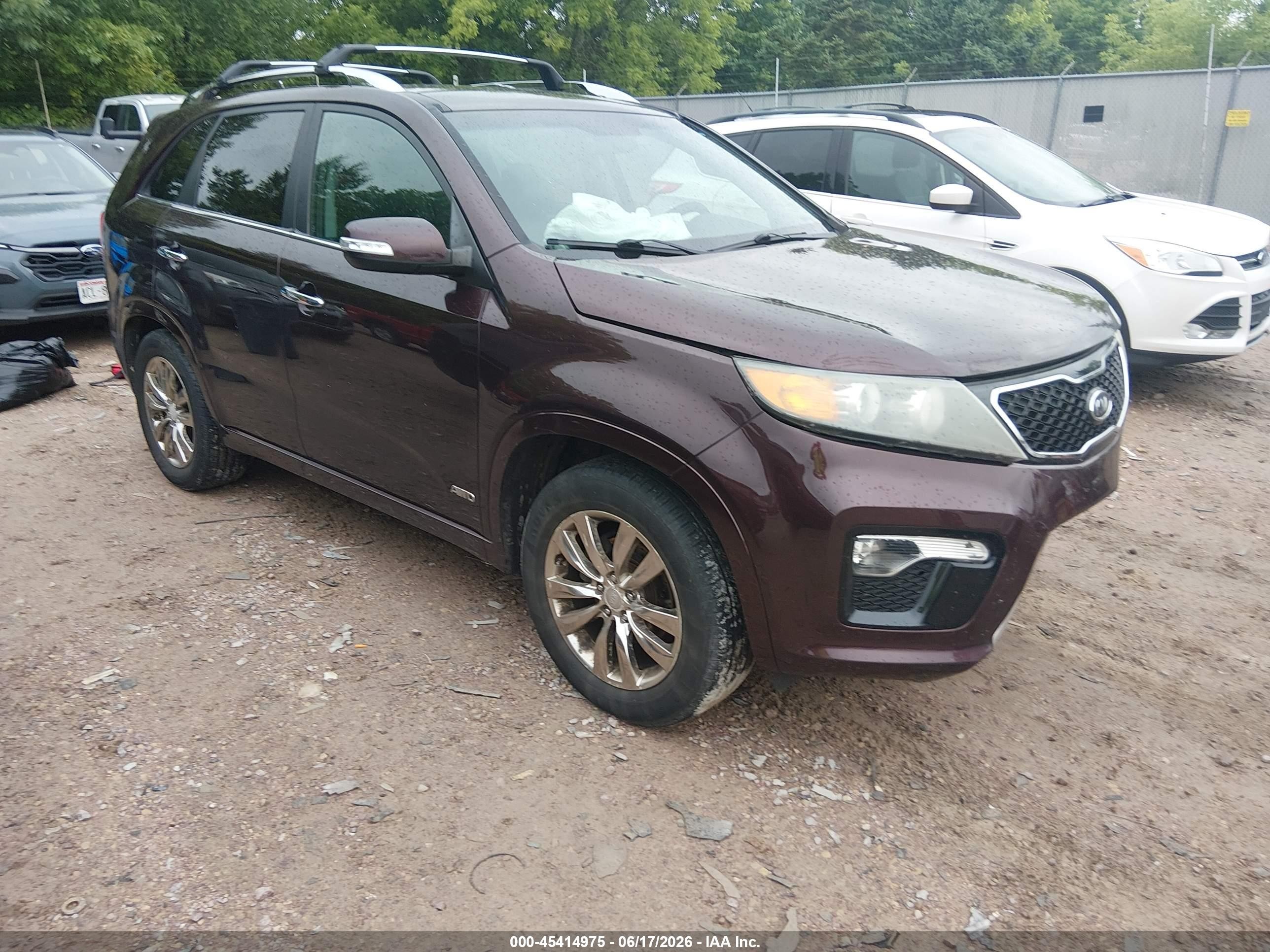 2011 Kia Sorento Sx V6 Burgundy vin: 5XYKWDA20BG121297