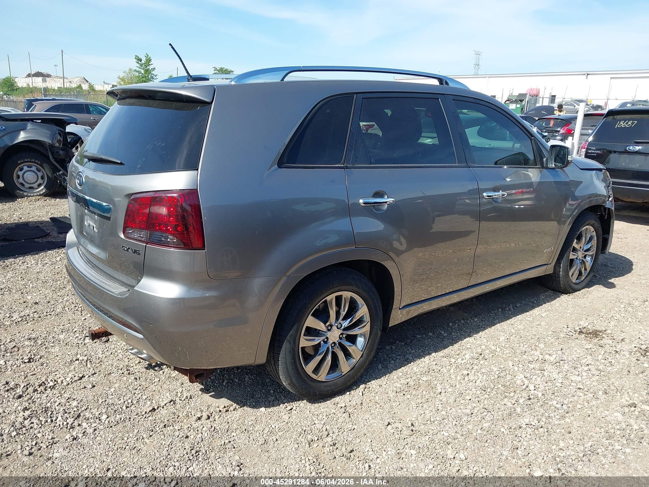 2012 Kia Sorento Sx V6 Gray vin: 5XYKWDA20CG285358
