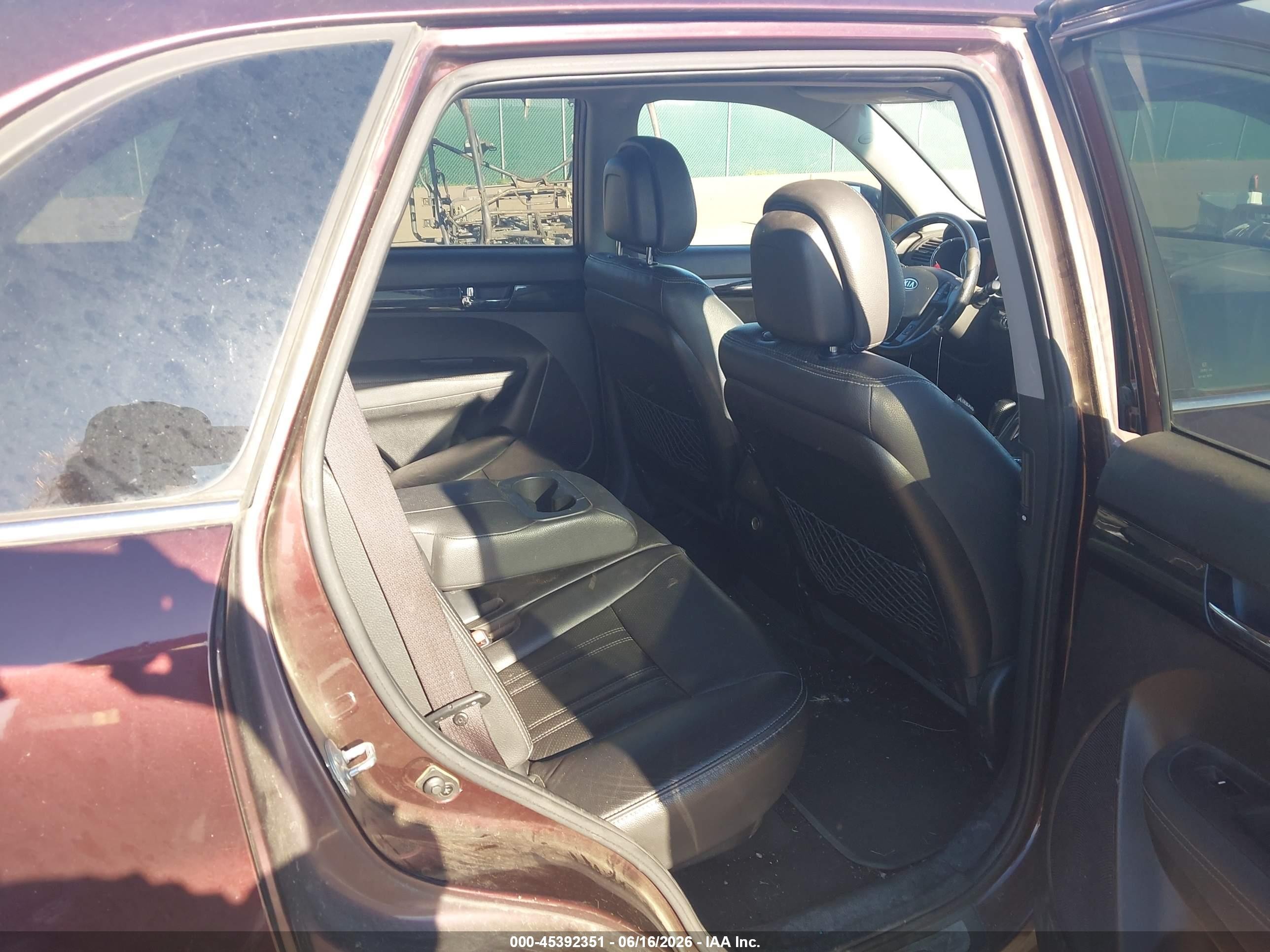 2012 Kia Sorento Sx V6 Purple vin: 5XYKWDA21CG286373