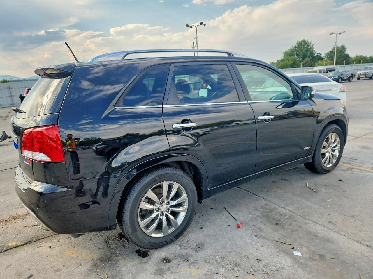 2013 Kia Sorento Sx Черный vin: 5XYKWDA21DG325562