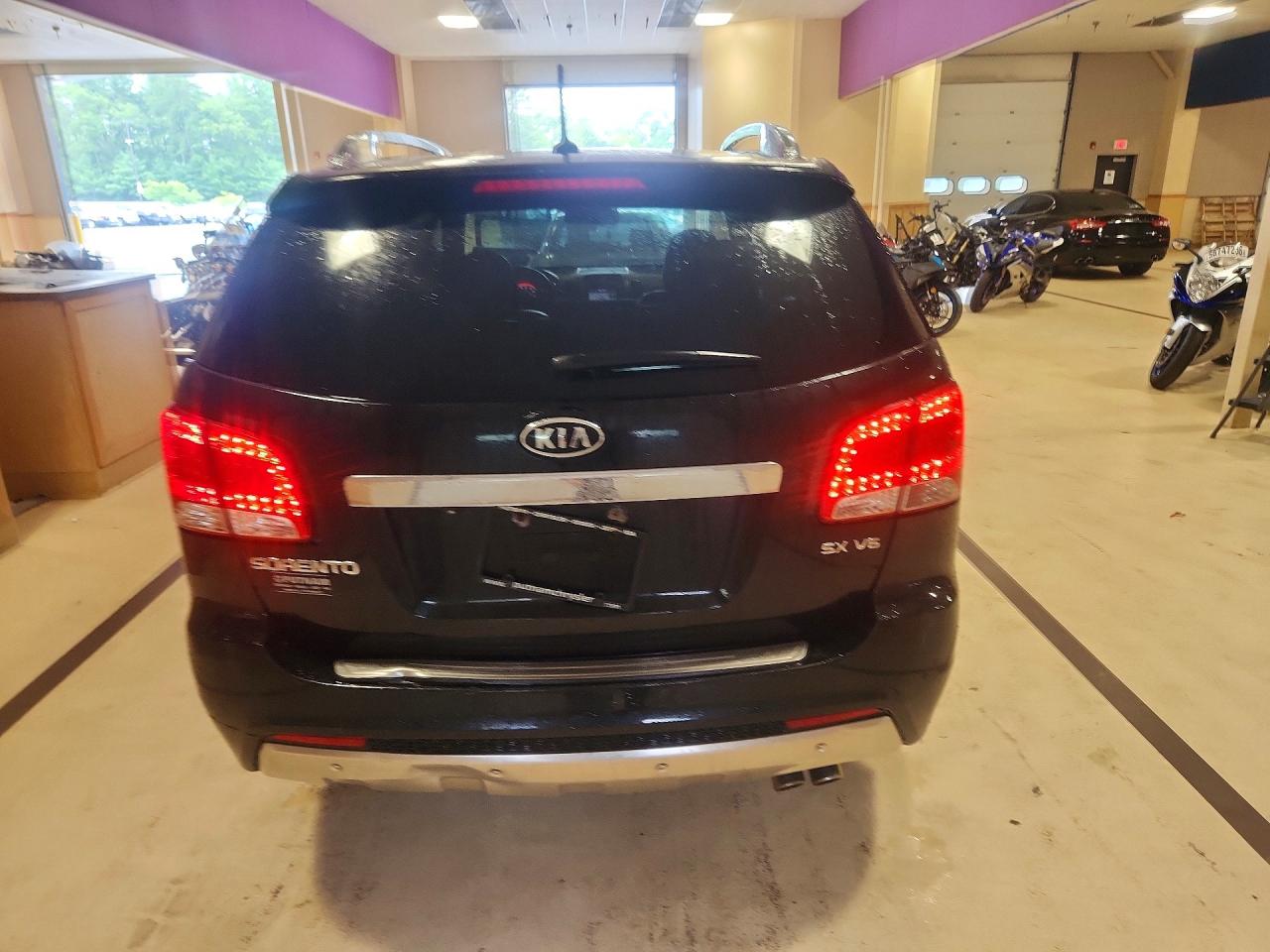 2013 Kia Sorento Sx Black vin: 5XYKWDA21DG354639