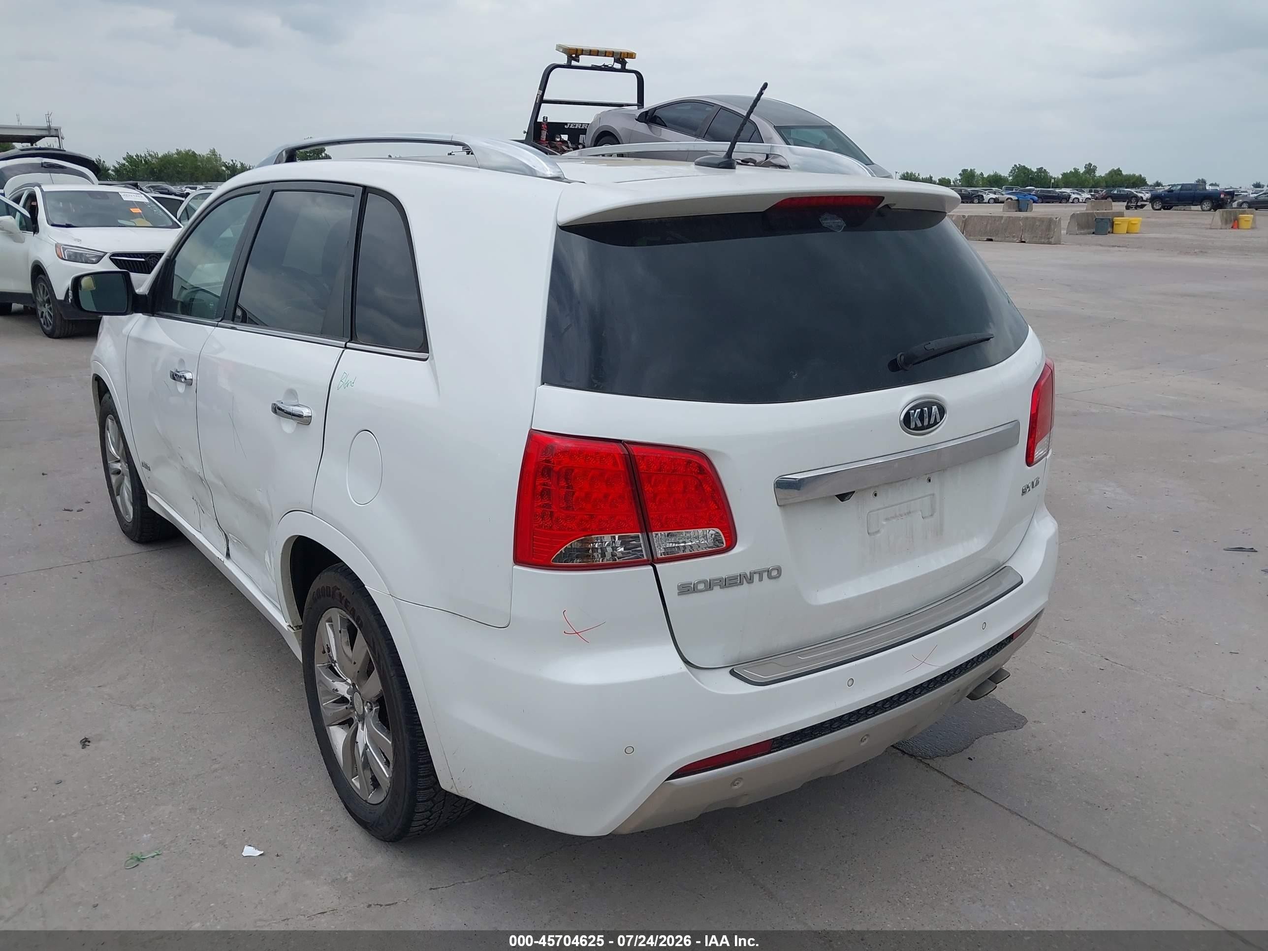 2013 Kia Sorento Sx V6 Белый vin: 5XYKWDA21DG364412