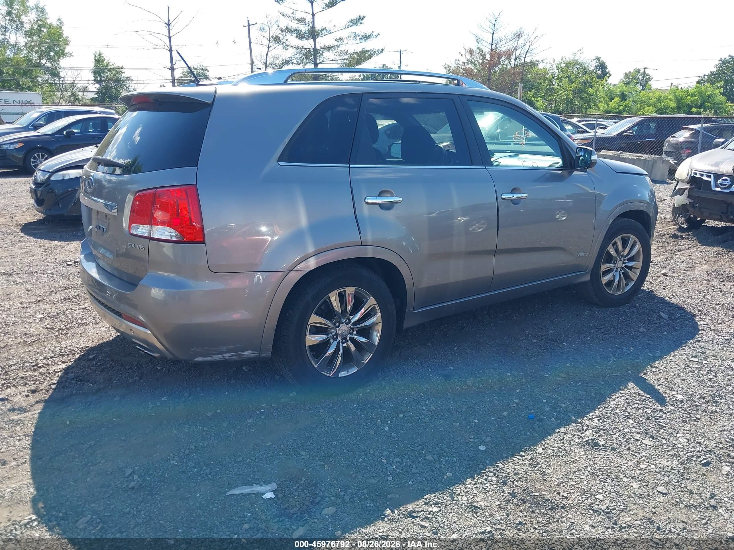 2011 Kia Sorento Sx V6 Gray vin: 5XYKWDA22BG138036