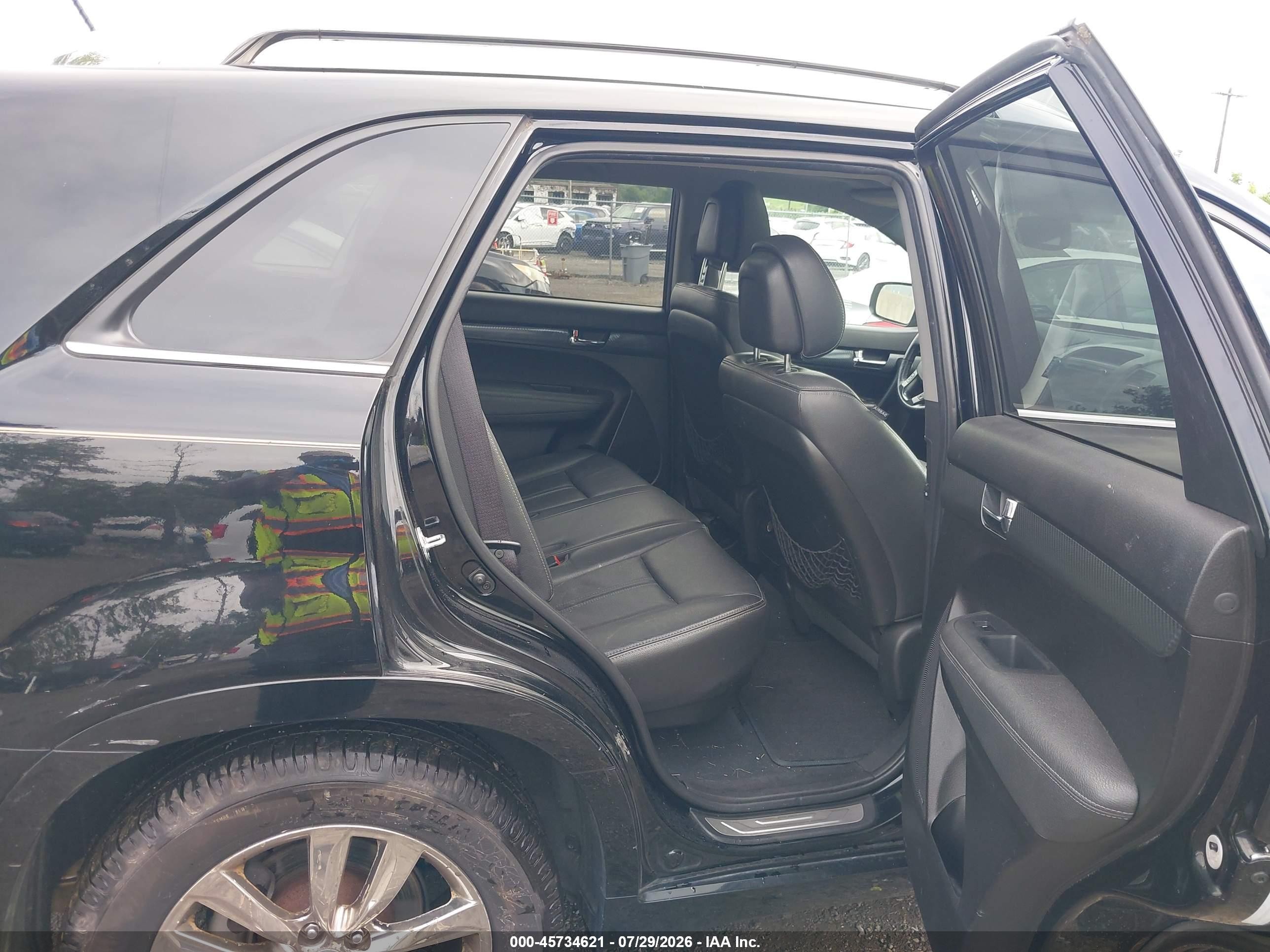 2011 Kia Sorento Sx V6 Black vin: 5XYKWDA22BG148100