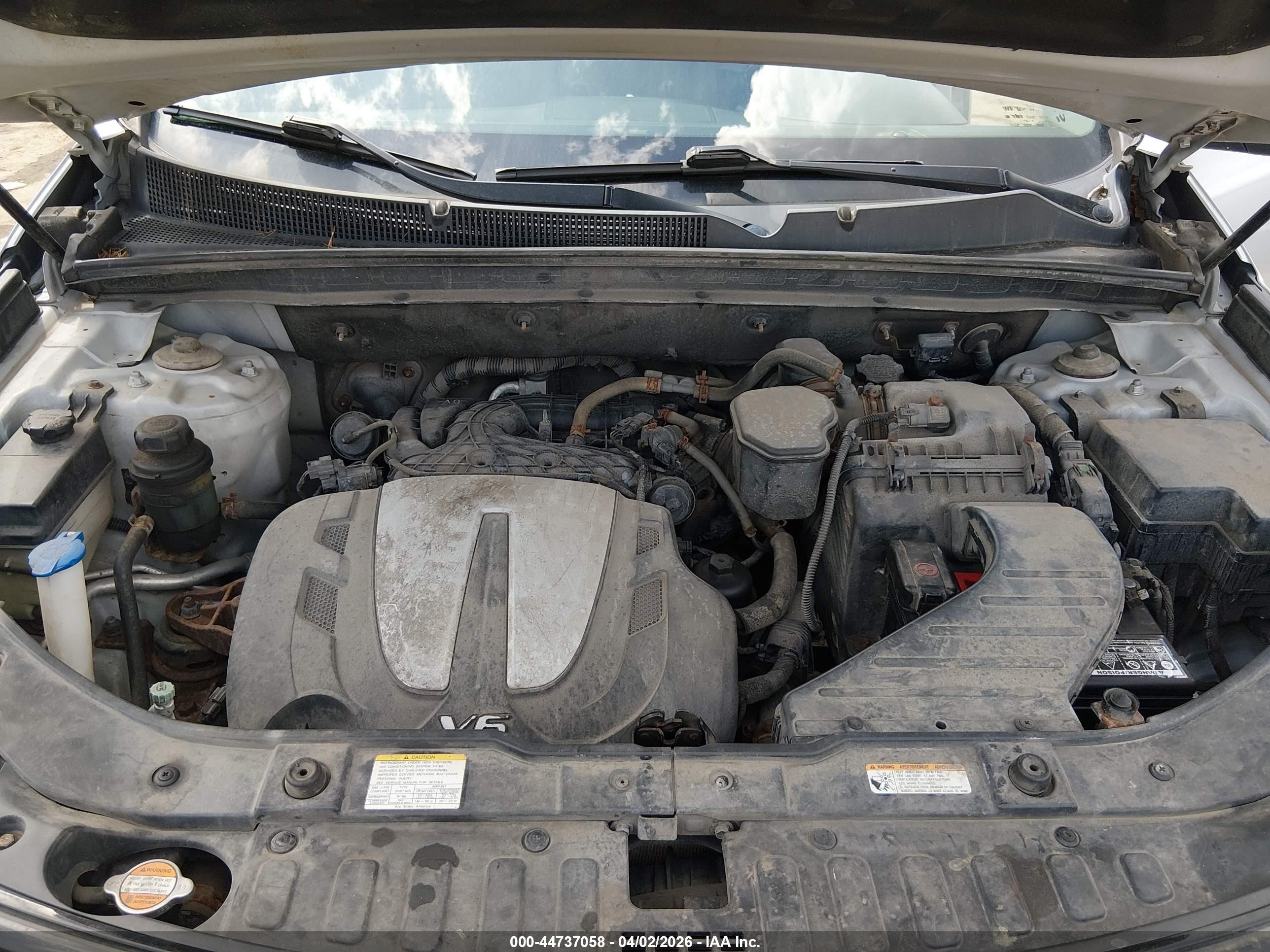 2012 Kia Sorento Sx V6 Silver vin: 5XYKWDA22CG265774