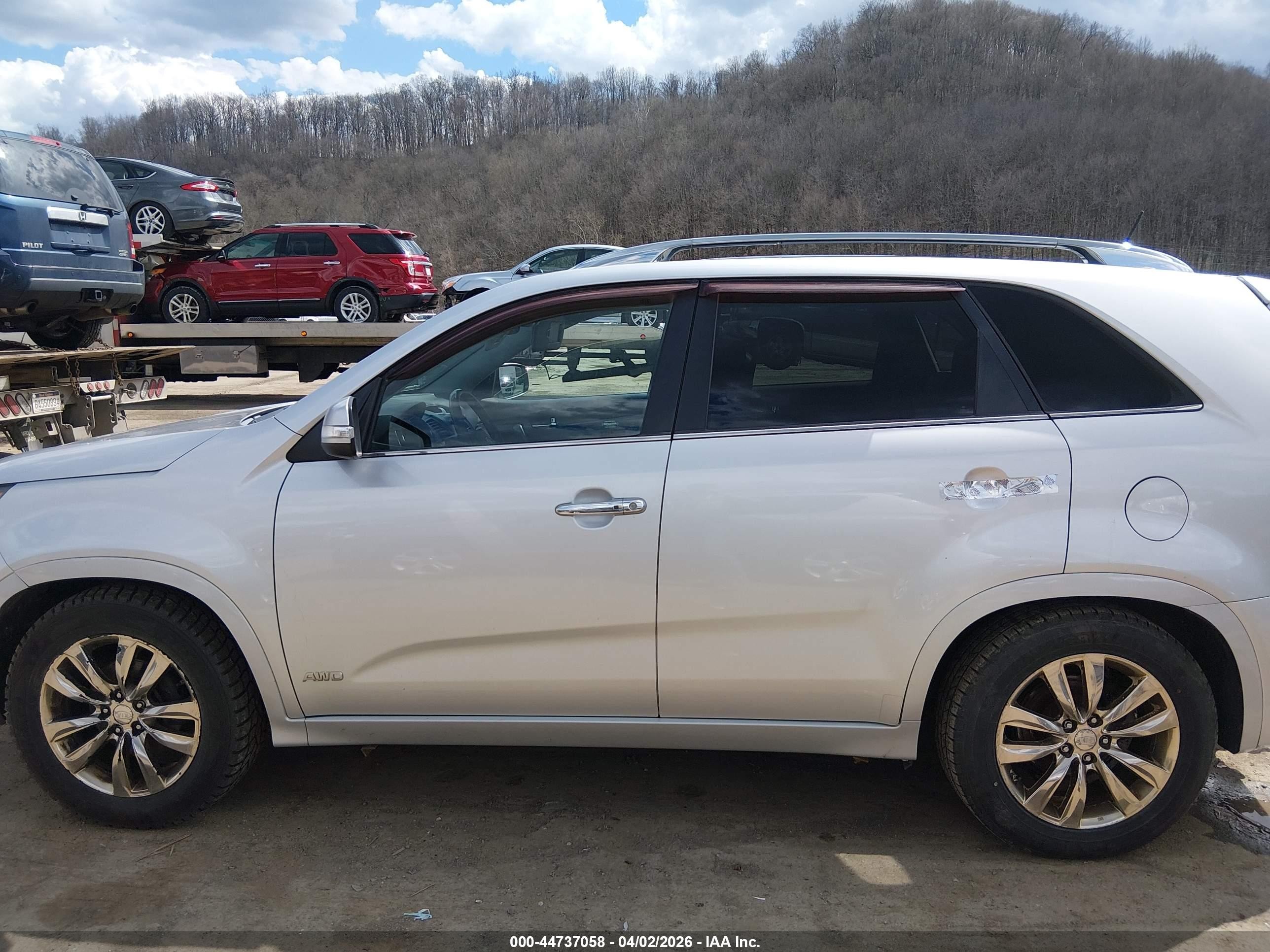 2012 Kia Sorento Sx V6 Silver vin: 5XYKWDA22CG265774