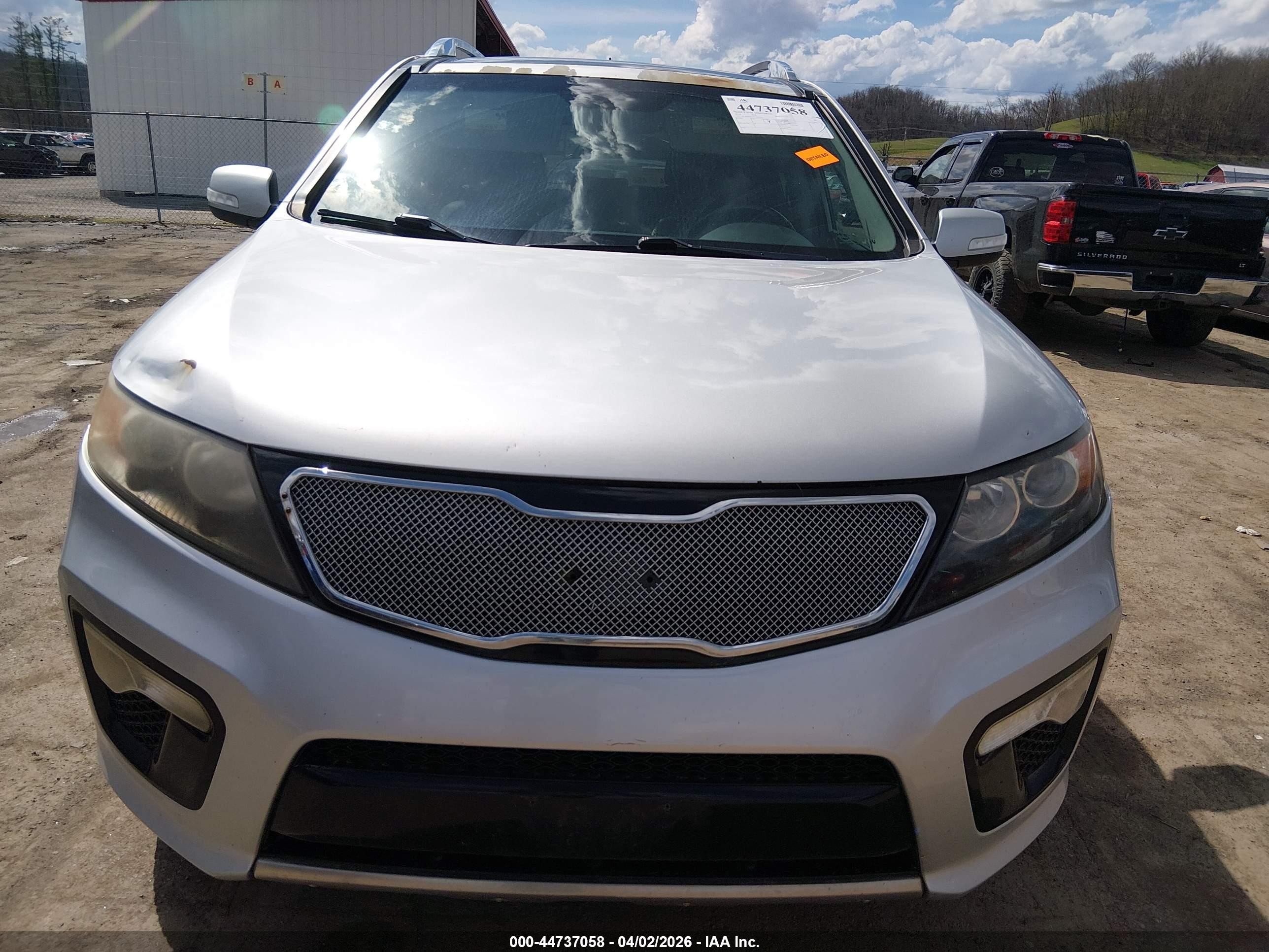 2012 Kia Sorento Sx V6 Silver vin: 5XYKWDA22CG265774