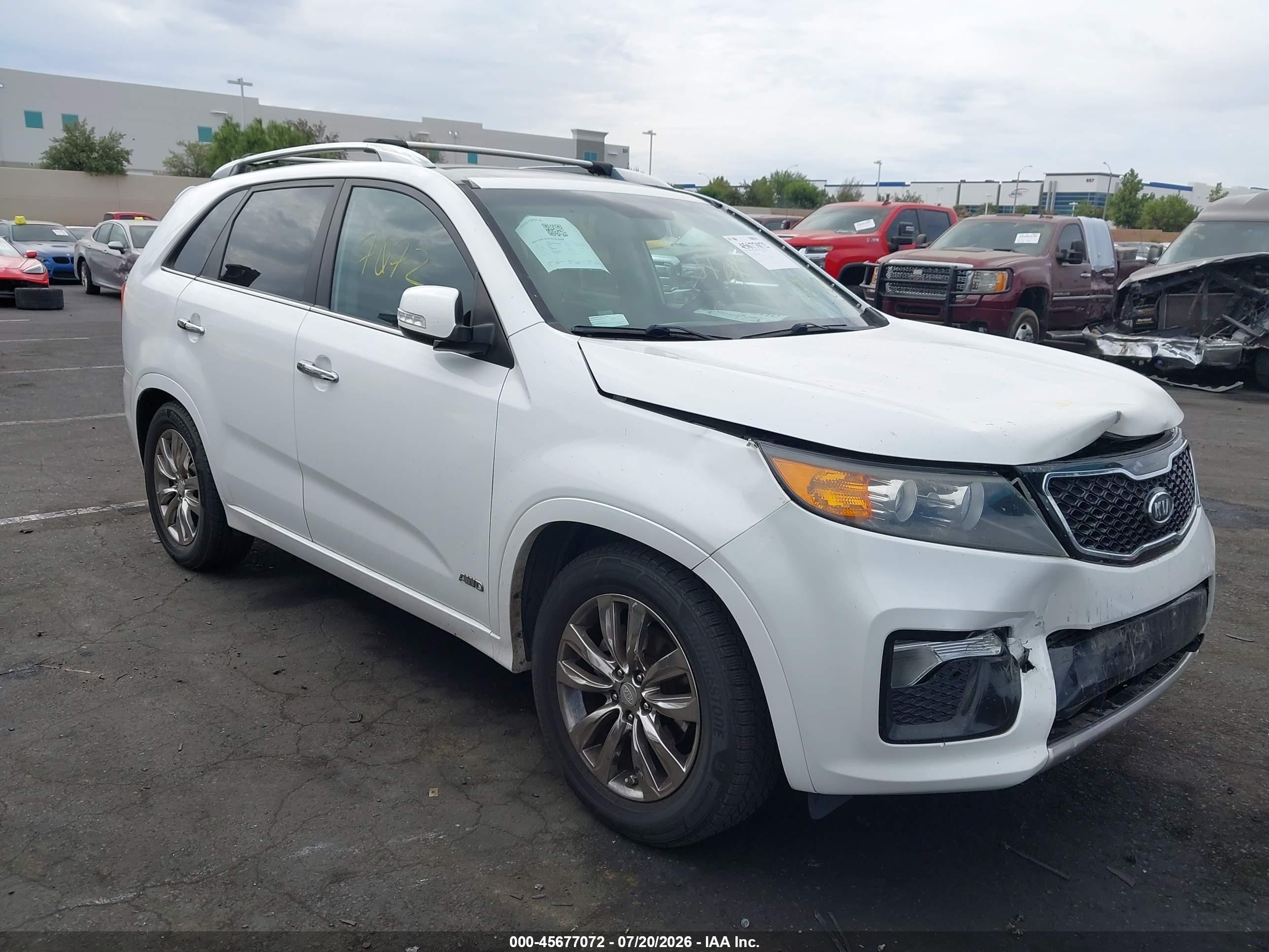 2013 Kia Sorento Sx V6 White vin: 5XYKWDA22DG364287