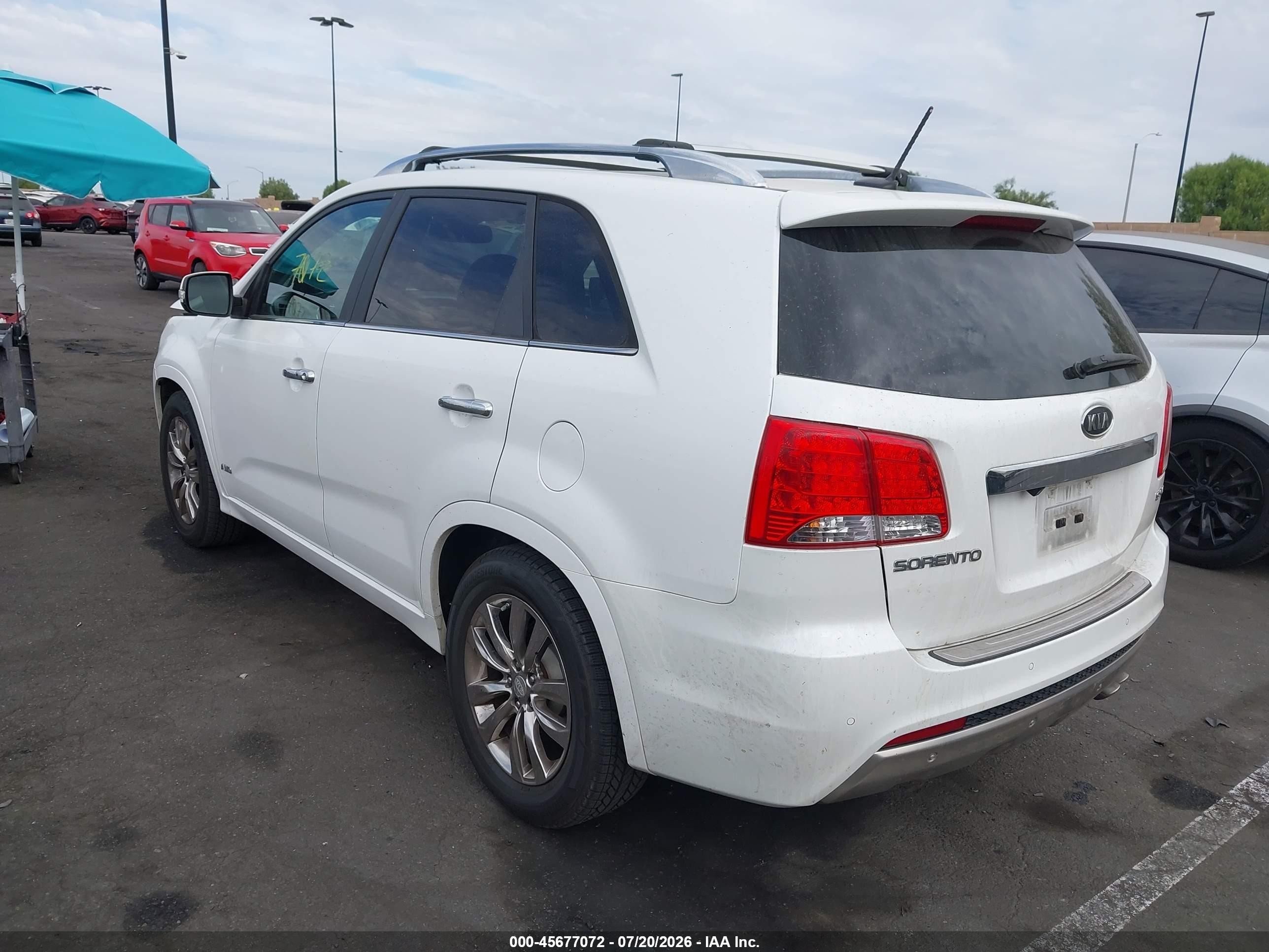 2013 Kia Sorento Sx V6 White vin: 5XYKWDA22DG364287