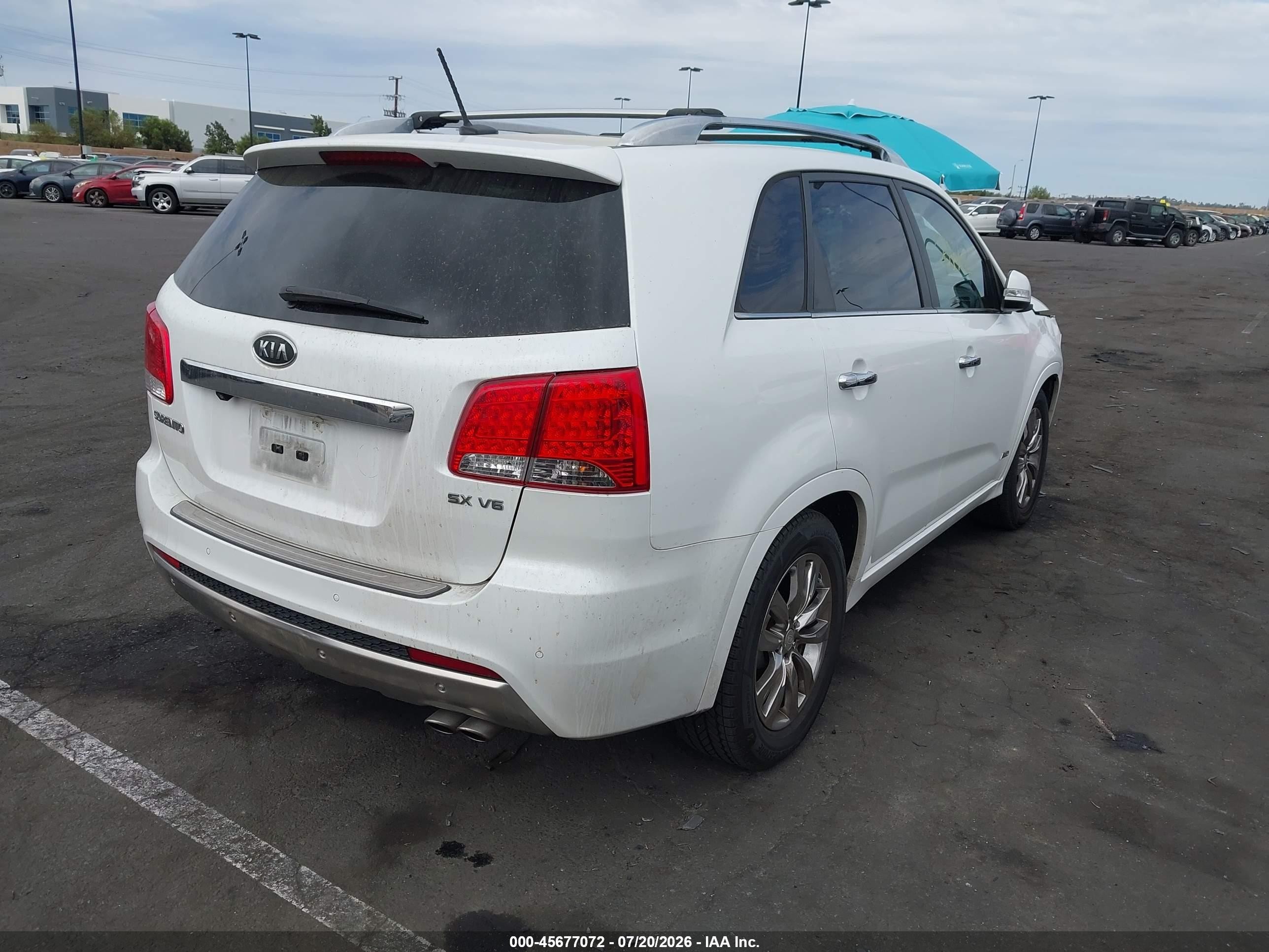 2013 Kia Sorento Sx V6 White vin: 5XYKWDA22DG364287