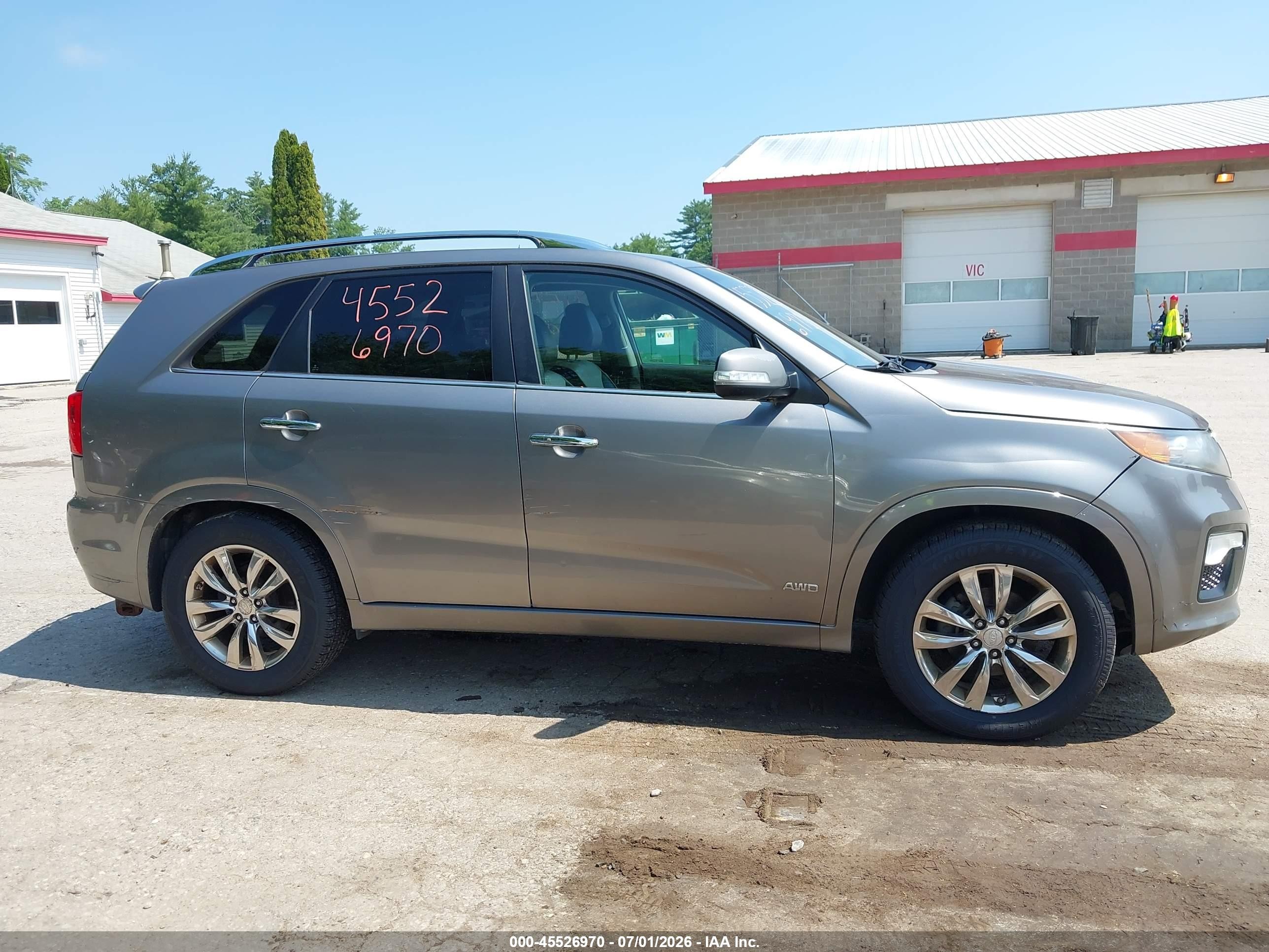 2013 Kia Sorento Sx V6 Gray vin: 5XYKWDA22DG383583