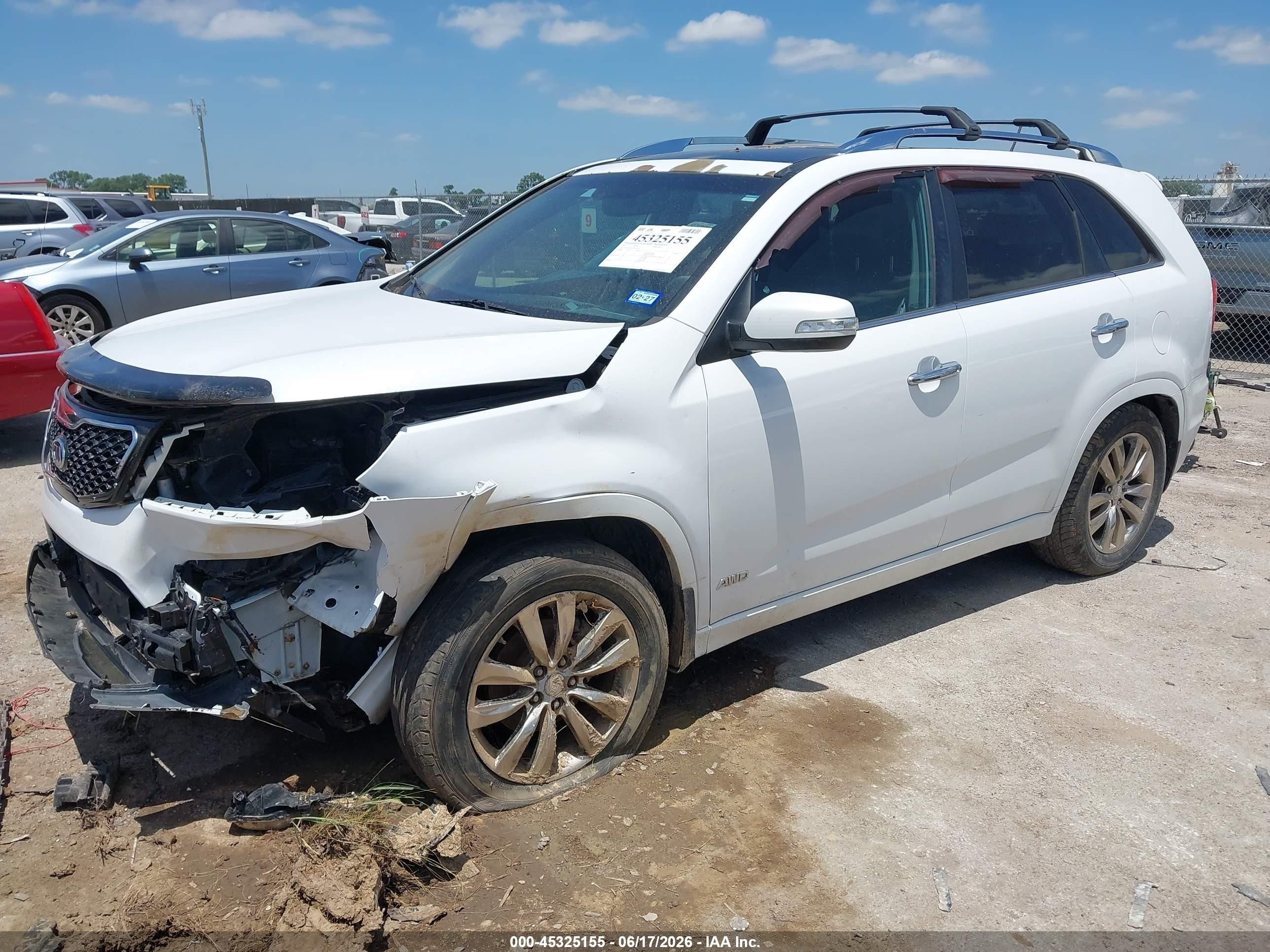 2011 Kia Sorento Sx V6 White vin: 5XYKWDA23BG121245