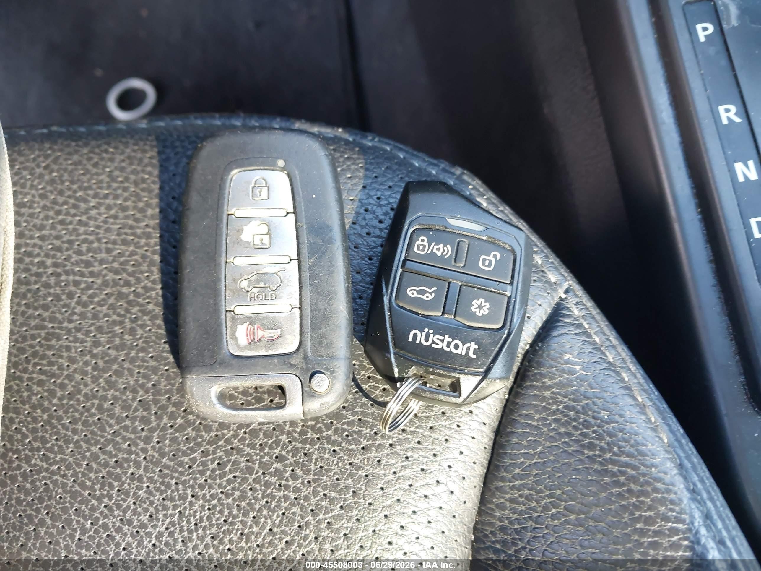 2013 Kia Sorento Sx V6 Silver vin: 5XYKWDA23DG374469