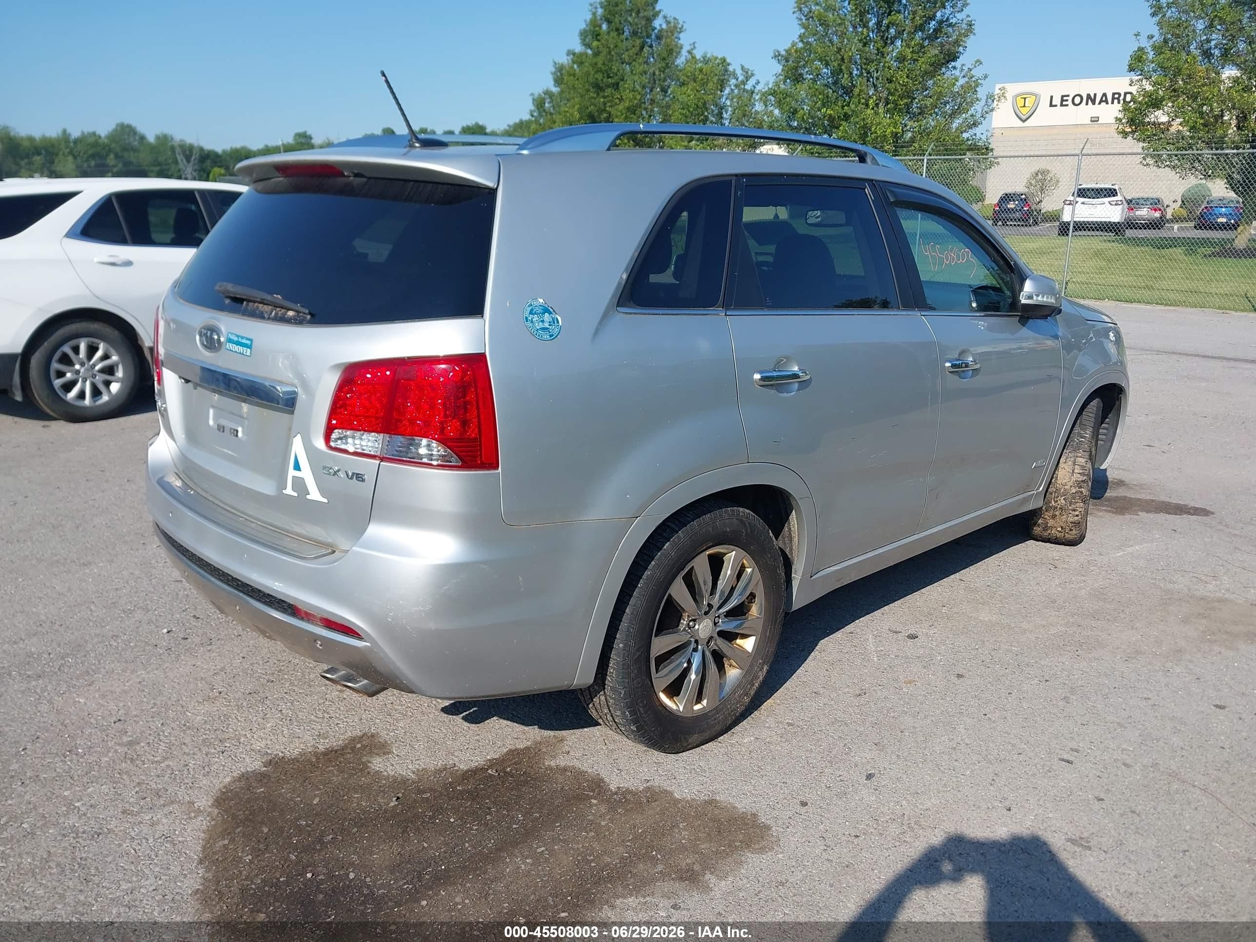 2013 Kia Sorento Sx V6 Silver vin: 5XYKWDA23DG374469