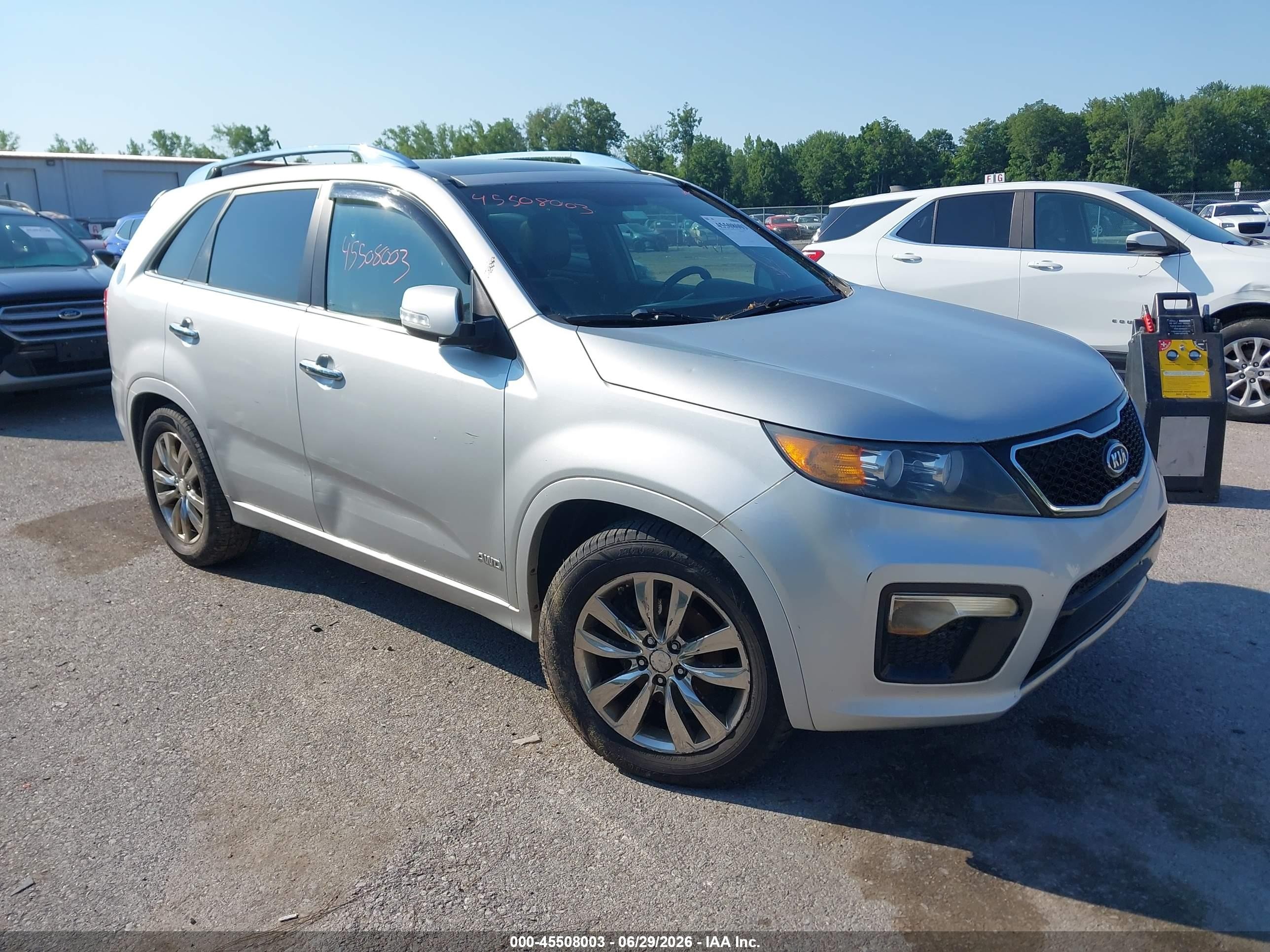 2013 Kia Sorento Sx V6 Silver vin: 5XYKWDA23DG374469