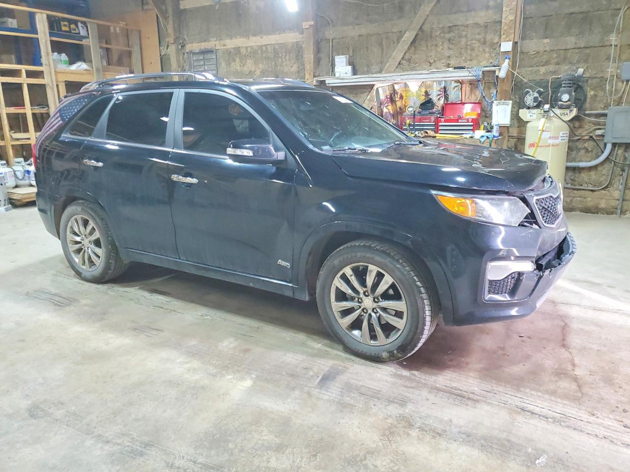2011 Kia Sorento Sx Black vin: 5XYKWDA24BG136448